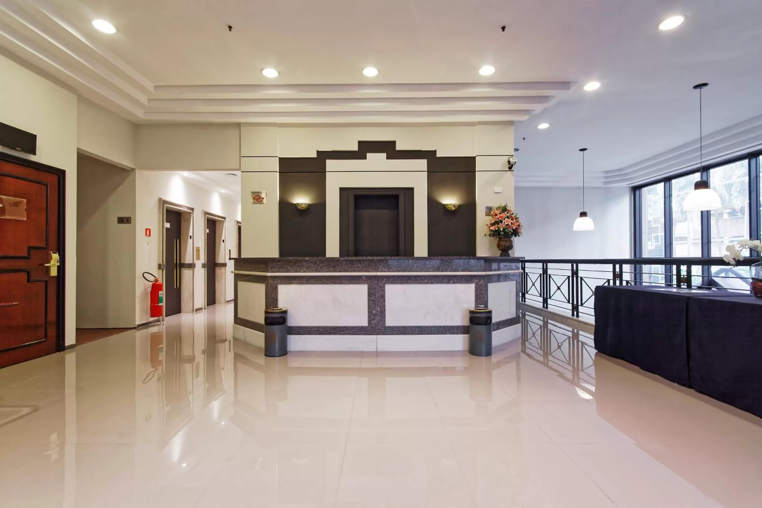 Lobby or reception in Bristol The Time Berrini