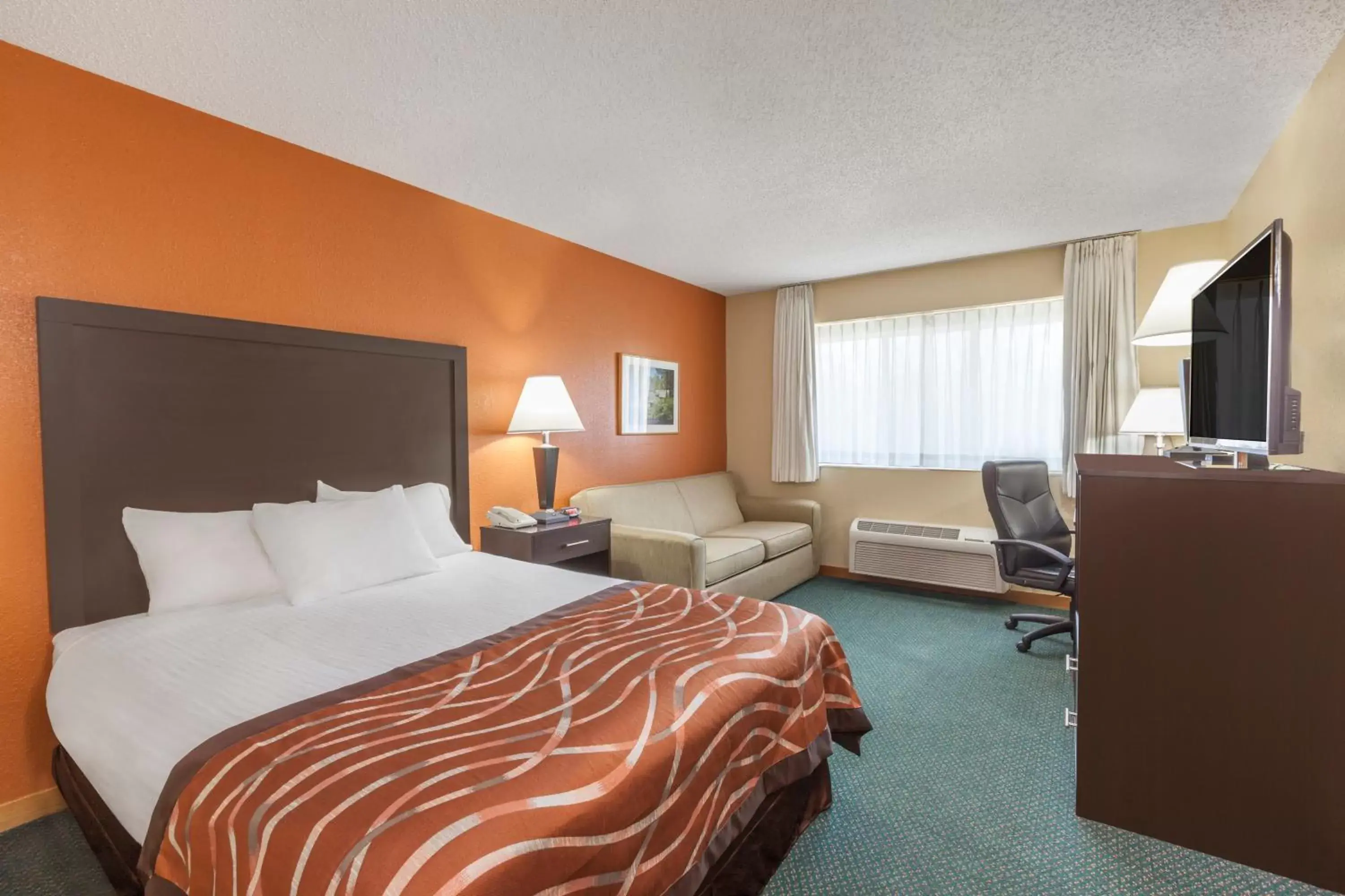 Day, Room Photo in Baymont by Wyndham Midland