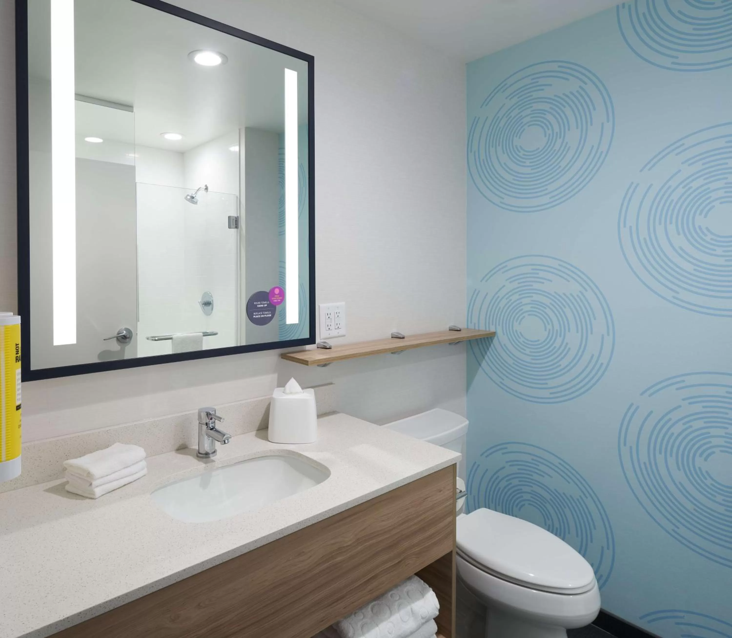 Bathroom in Tru By Hilton Pompano Beach Pier