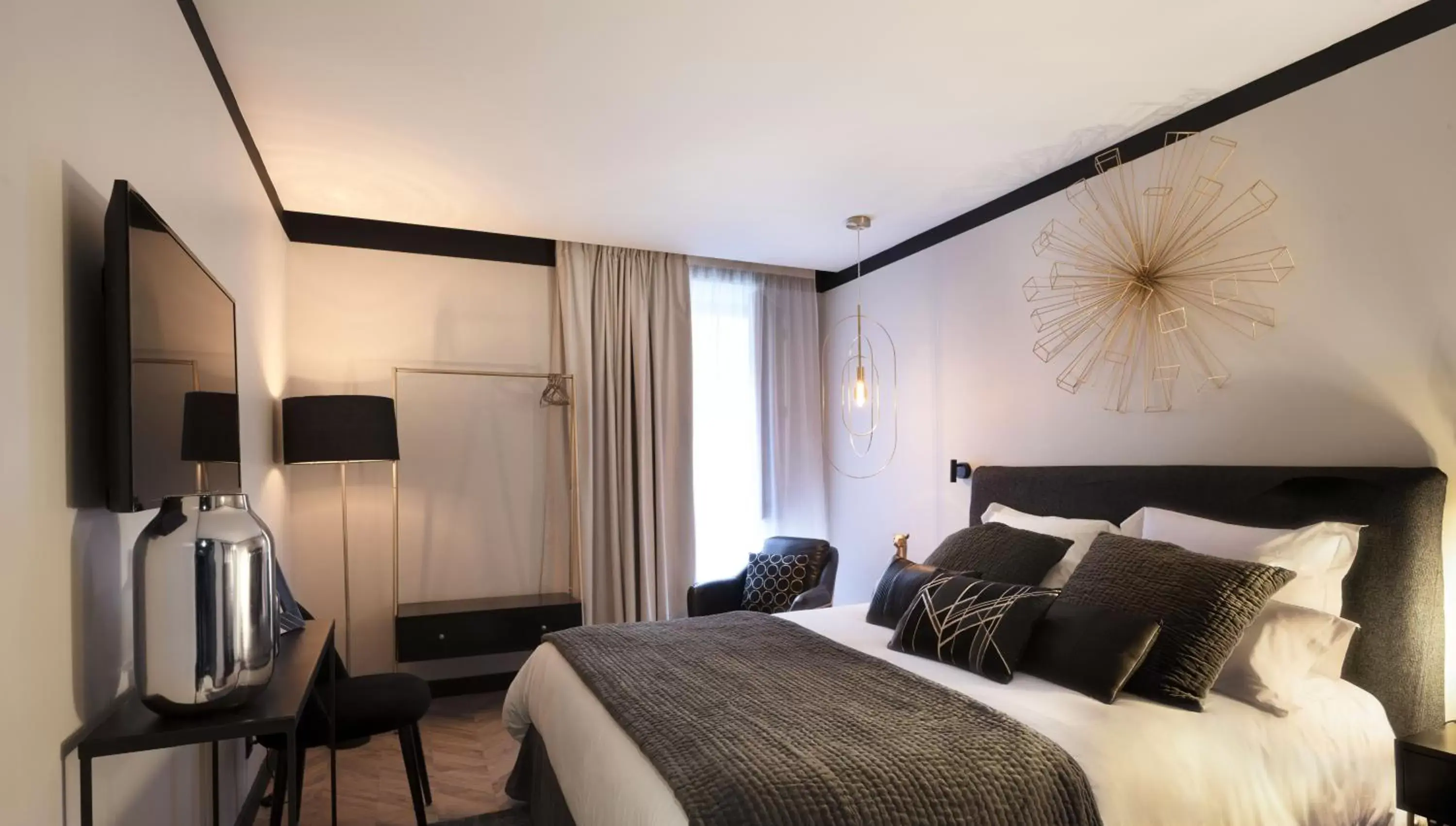 Bed in Maisons du Monde Hotel & Suites - Nantes