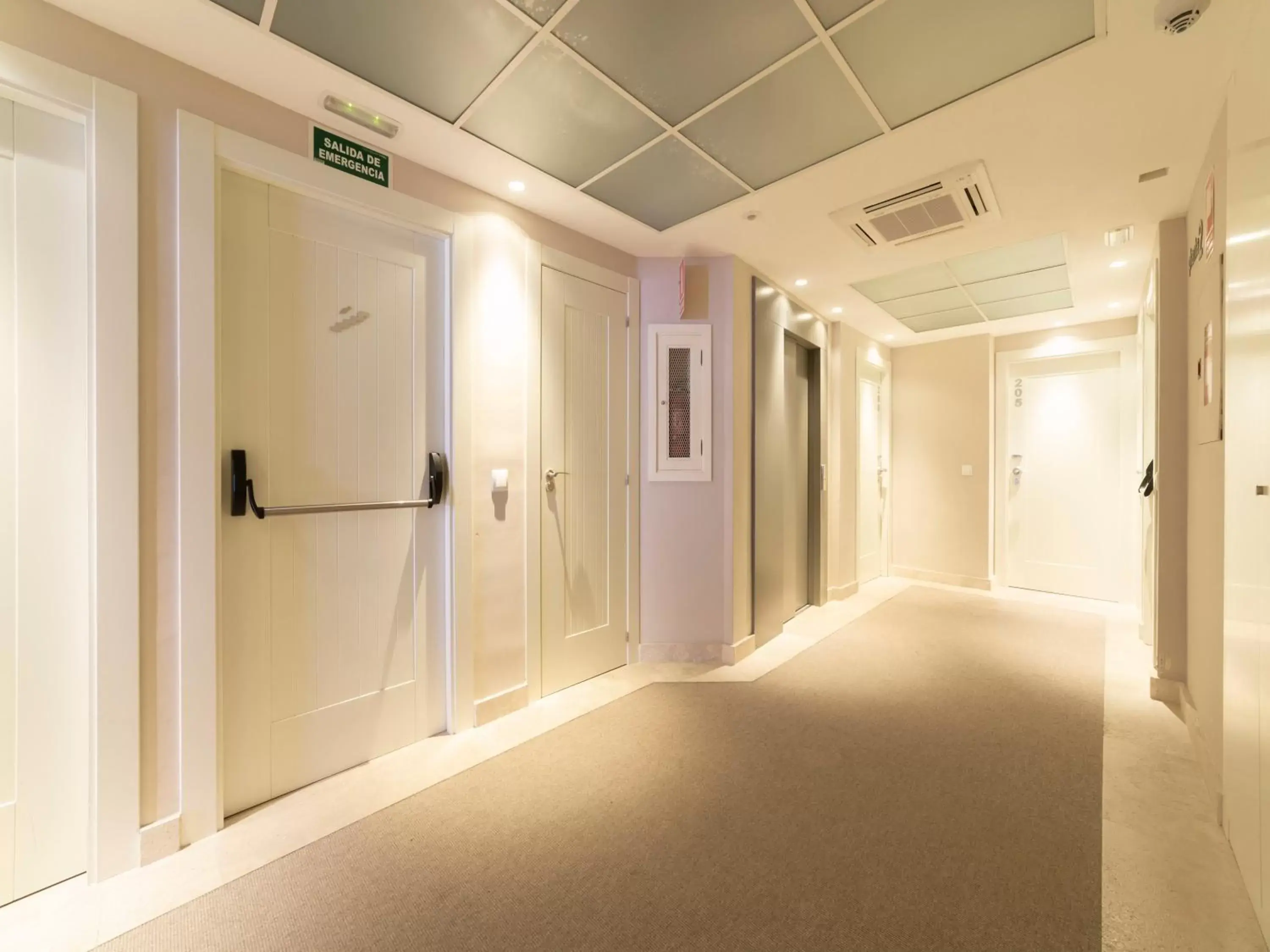 Property building in Hotel Altora Property building in Hotel Altora