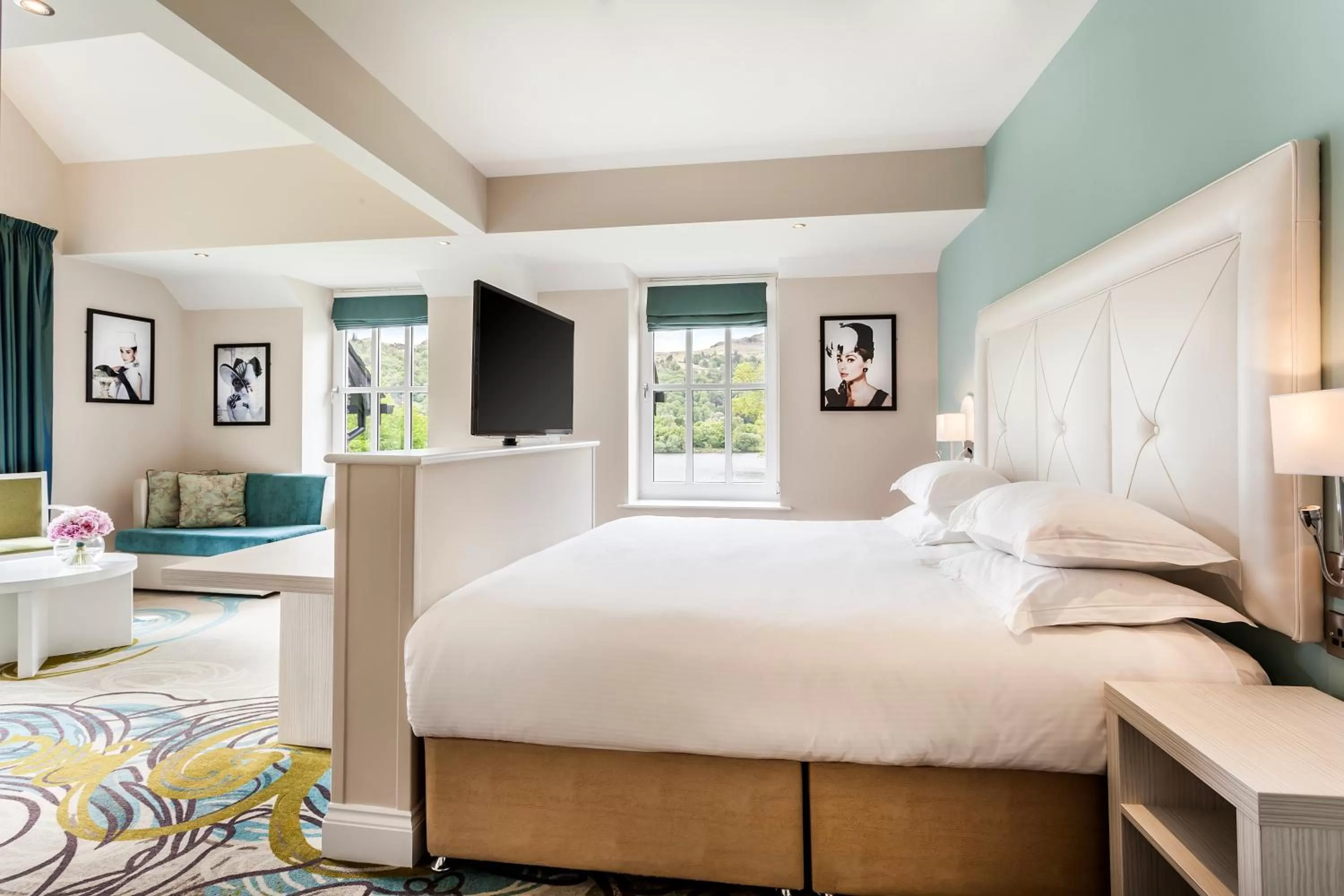 Coffee/tea facilities, Bed in The Daffodil Hotel & Spa