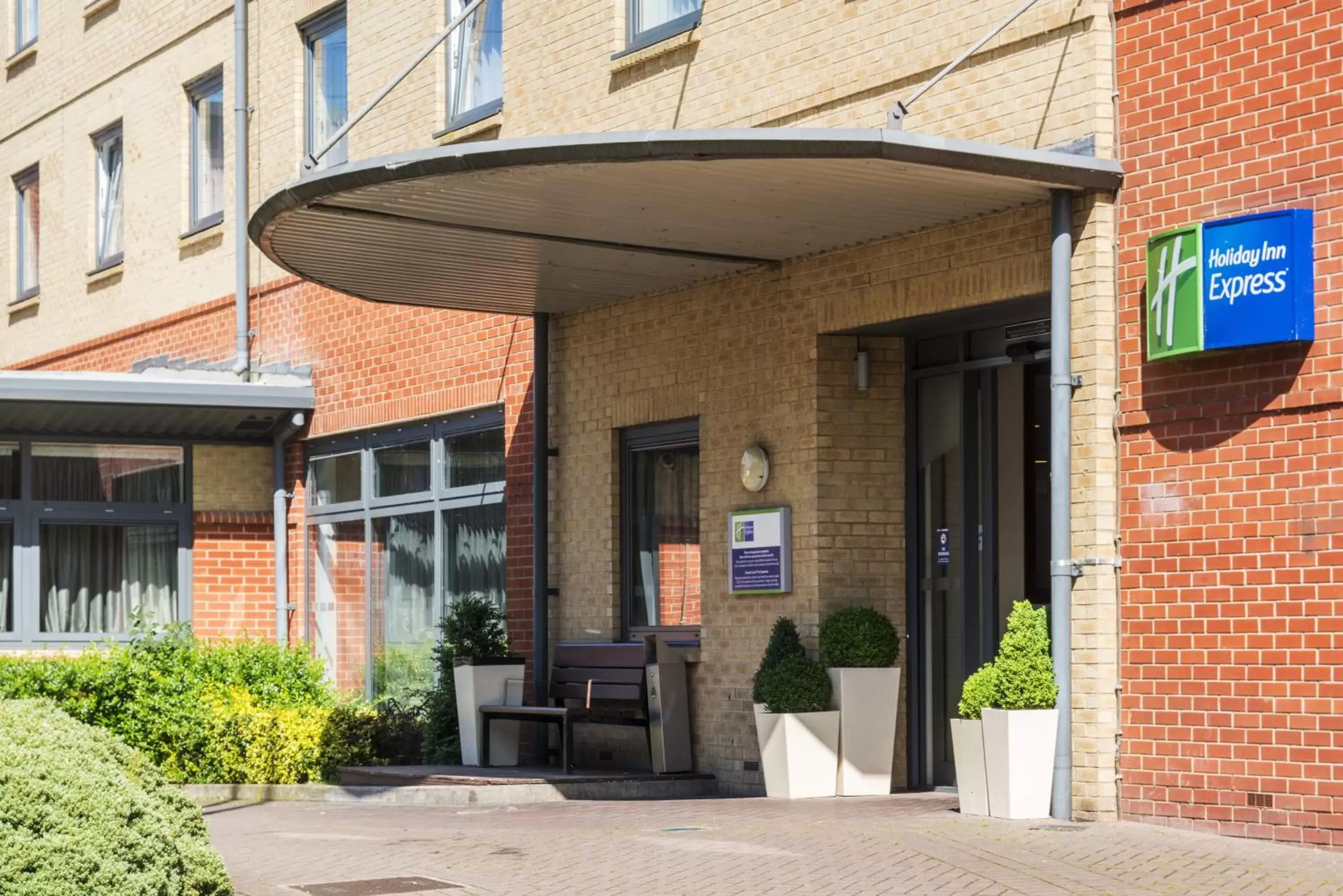 Property building in Holiday Inn Express Leicester City by IHG Property building in Holiday Inn Express Leicester City by IHG