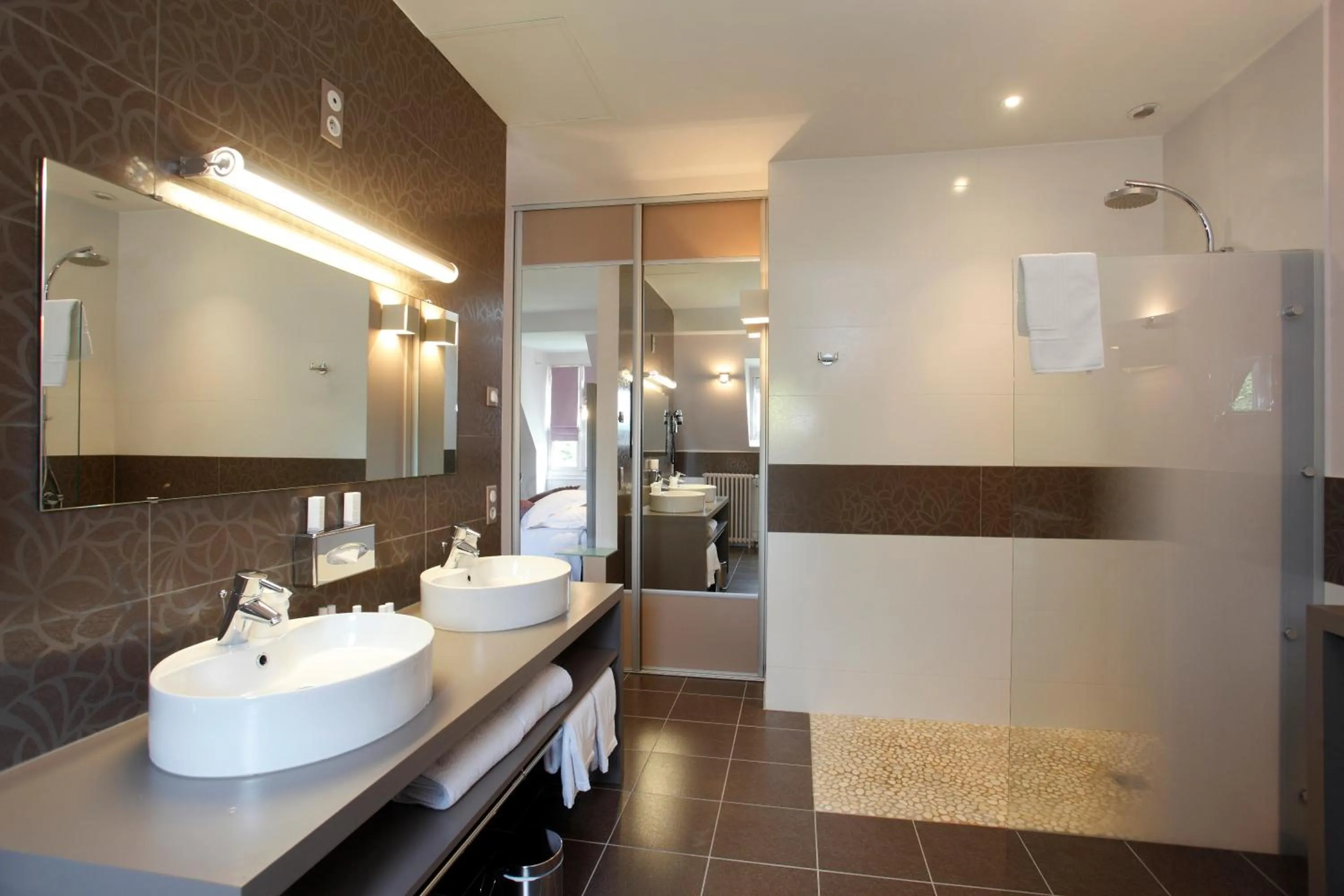 Bathroom in Hotel Château de la Barbinière