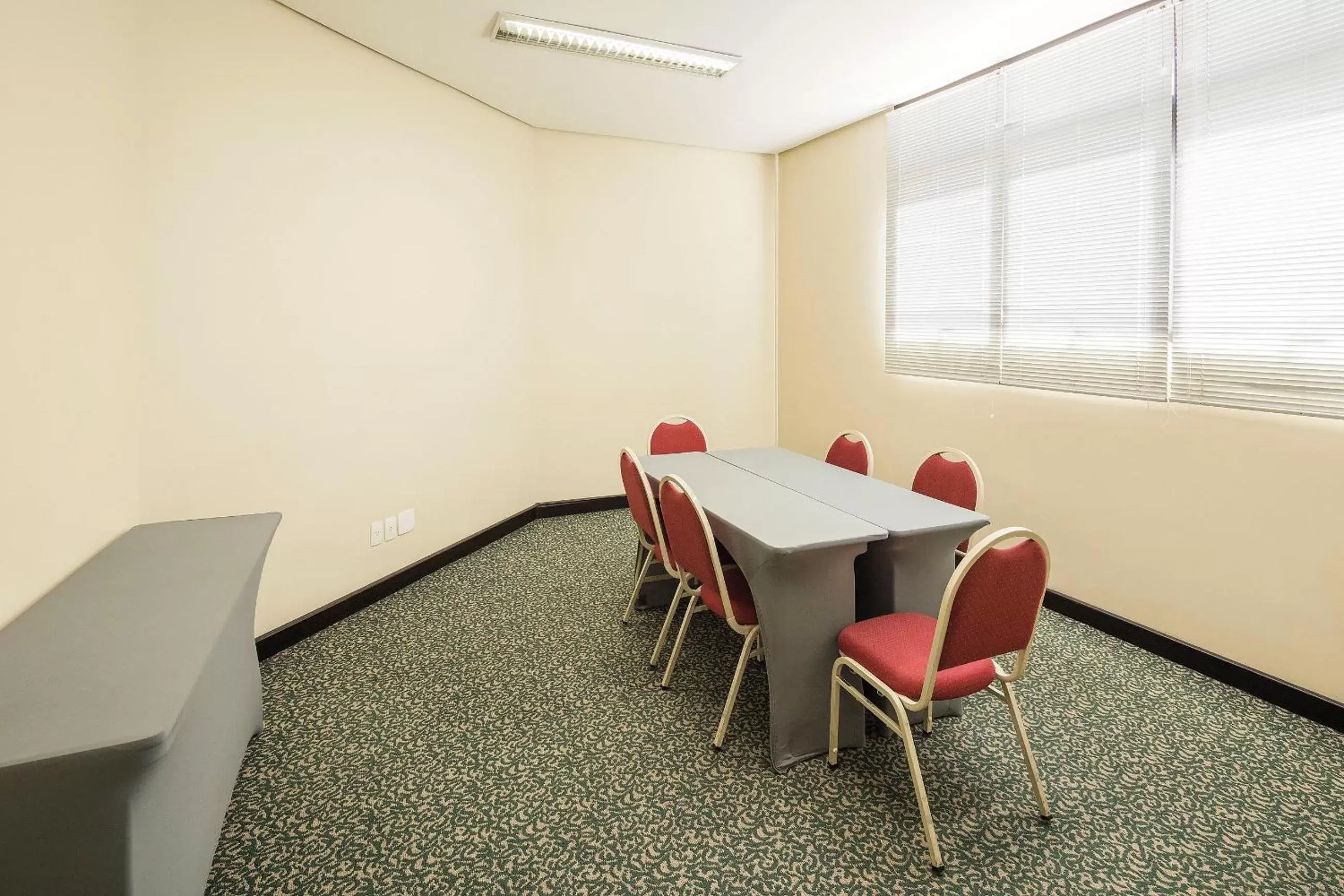 Business facilities in Swan Caxias do Sul