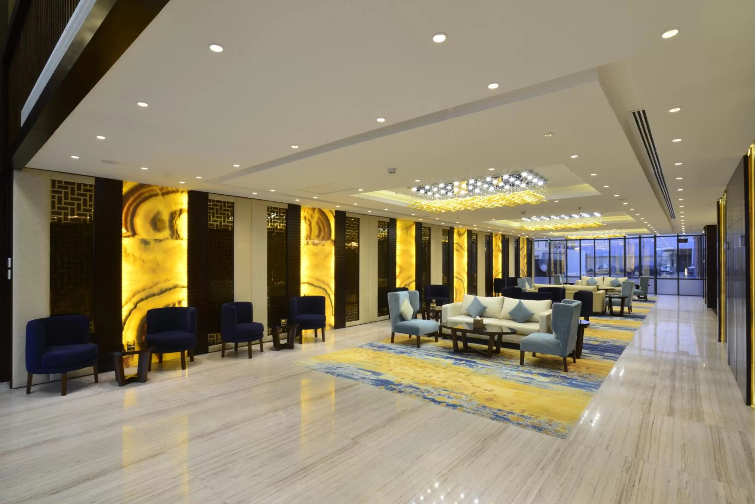 Lobby or reception in Naviti Warwick Dammam