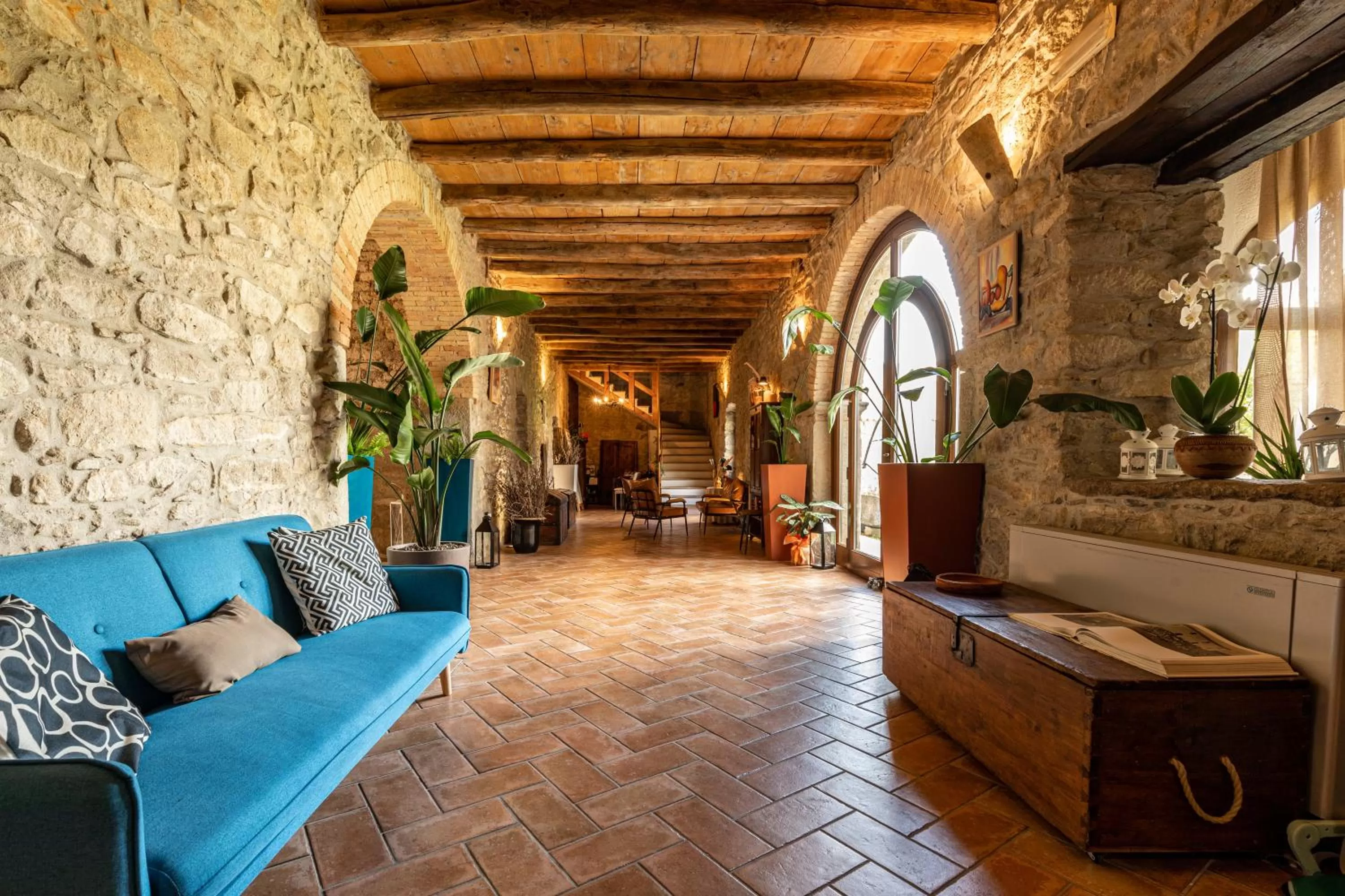 Seating Area in Hammam Rooms and Restaurant, Cagliari, Senorbí
