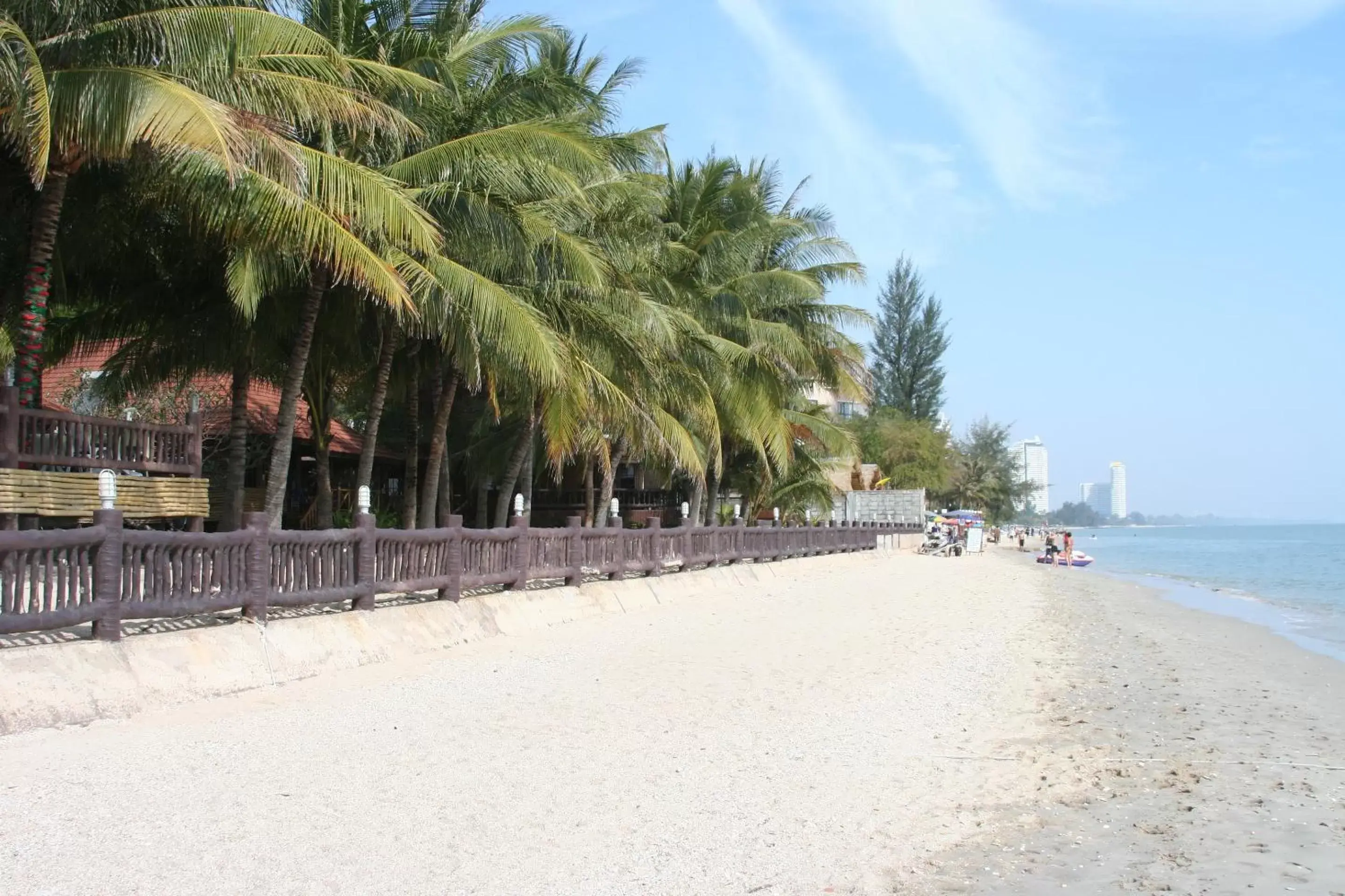 Nearby landmark, Beach in OYO 394 Nana Beach Cha Am