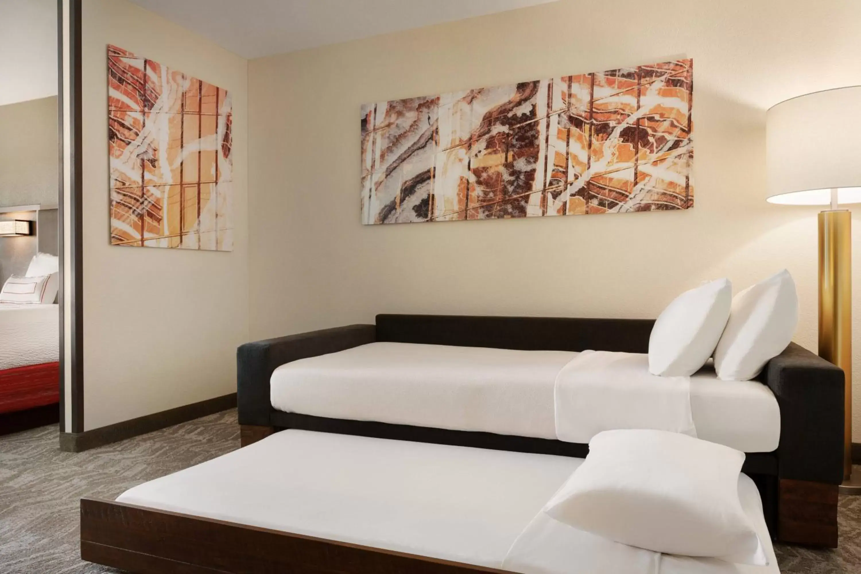 Photo of the whole room, Bed in SpringHill Suites Phoenix Chandler/Fashion Center