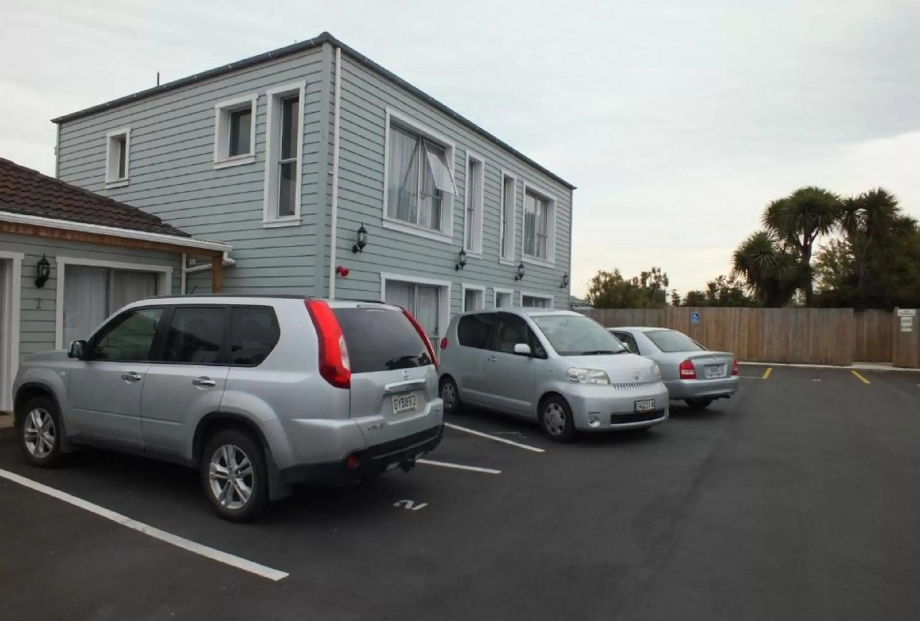 Property Building in Cranford Cottages and Motel