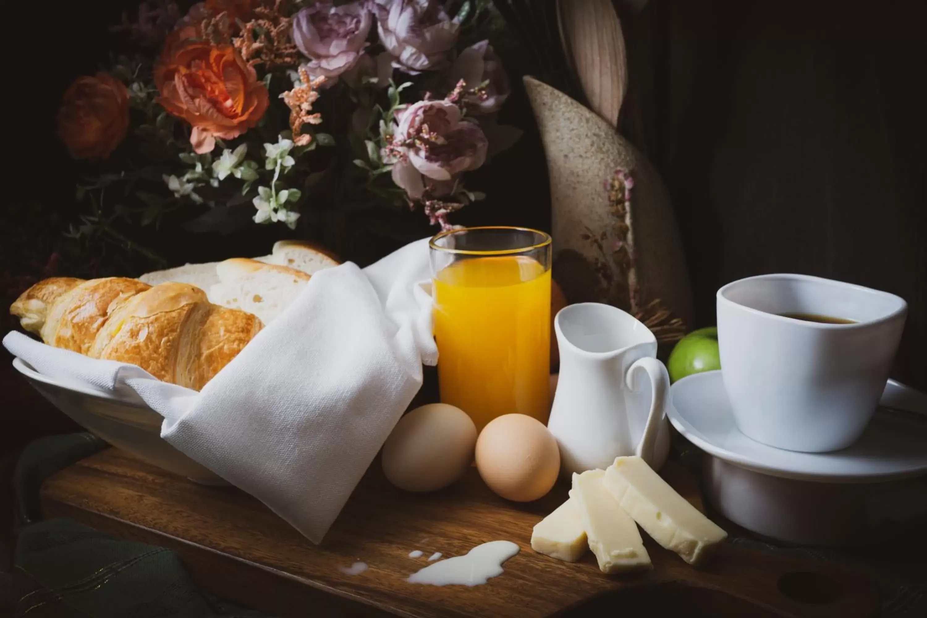 Breakfast in Alicia Apartelle