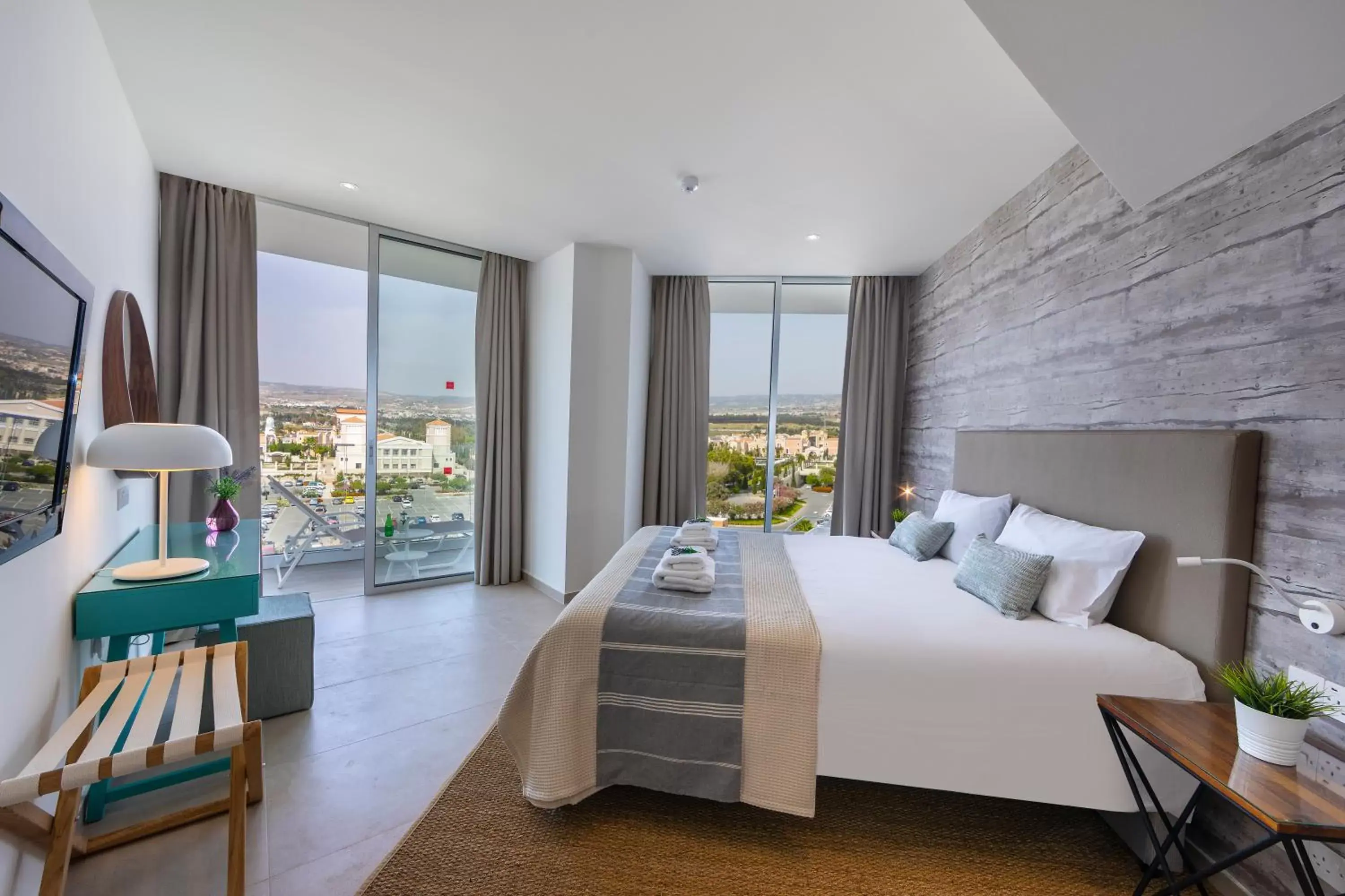 Premium Suite Inland View in Leonardo Plaza Cypria Maris Beach Hotel & Spa