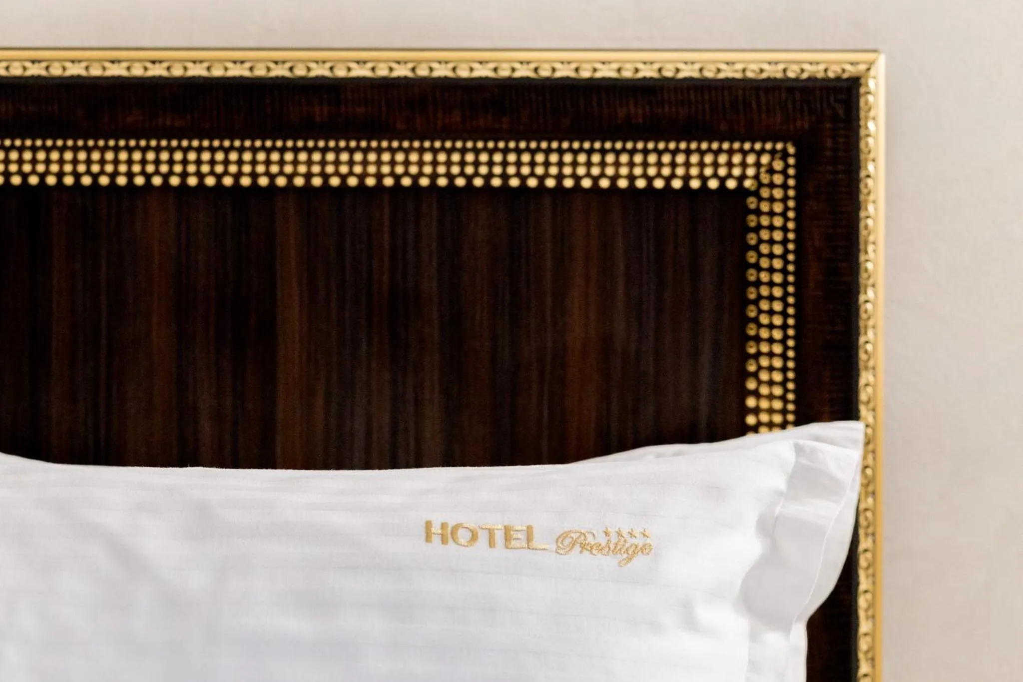 Bedroom, Bed in Prestige Boutique Hotel Craiova