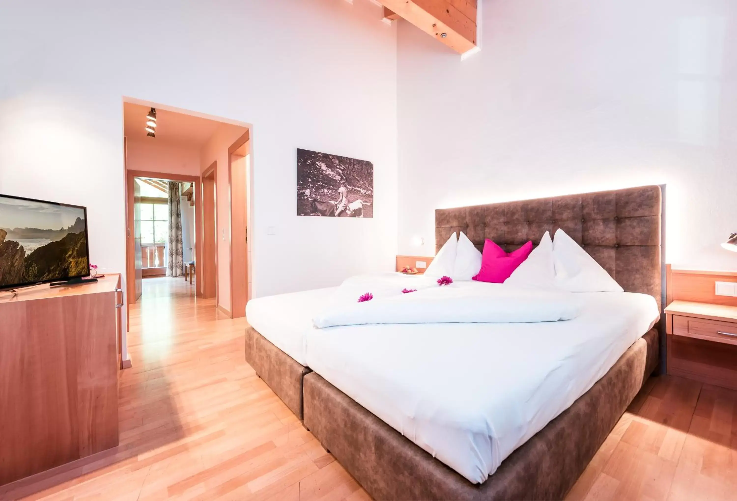 One-Bedroom Suite with Balcony in Hotel Stadt Wien One-Bedroom Suite with Balcony in Hotel Stadt Wien