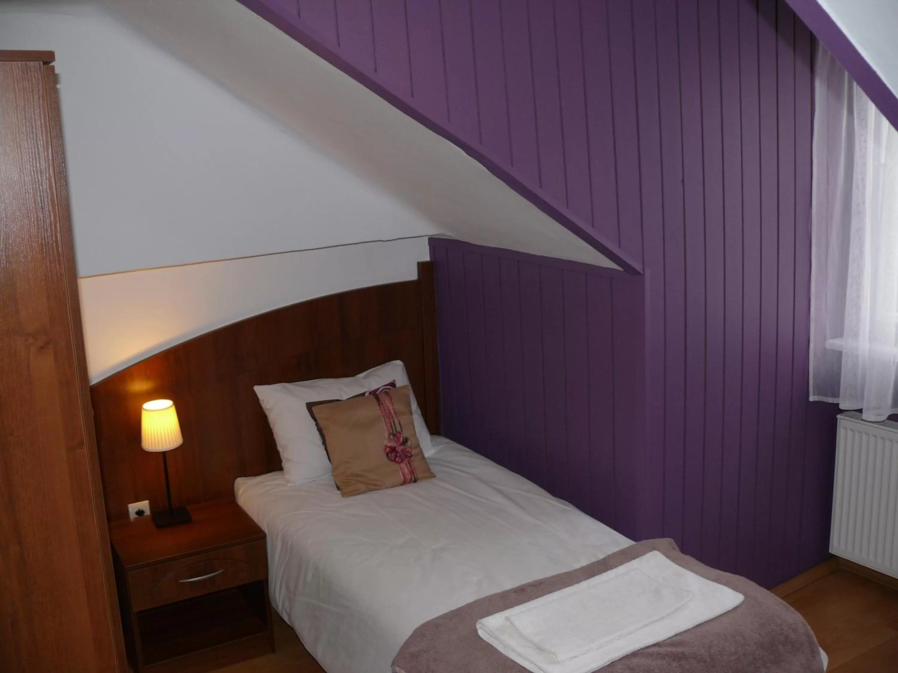 Photo of the whole room, Bed in Dwór Zbożenna