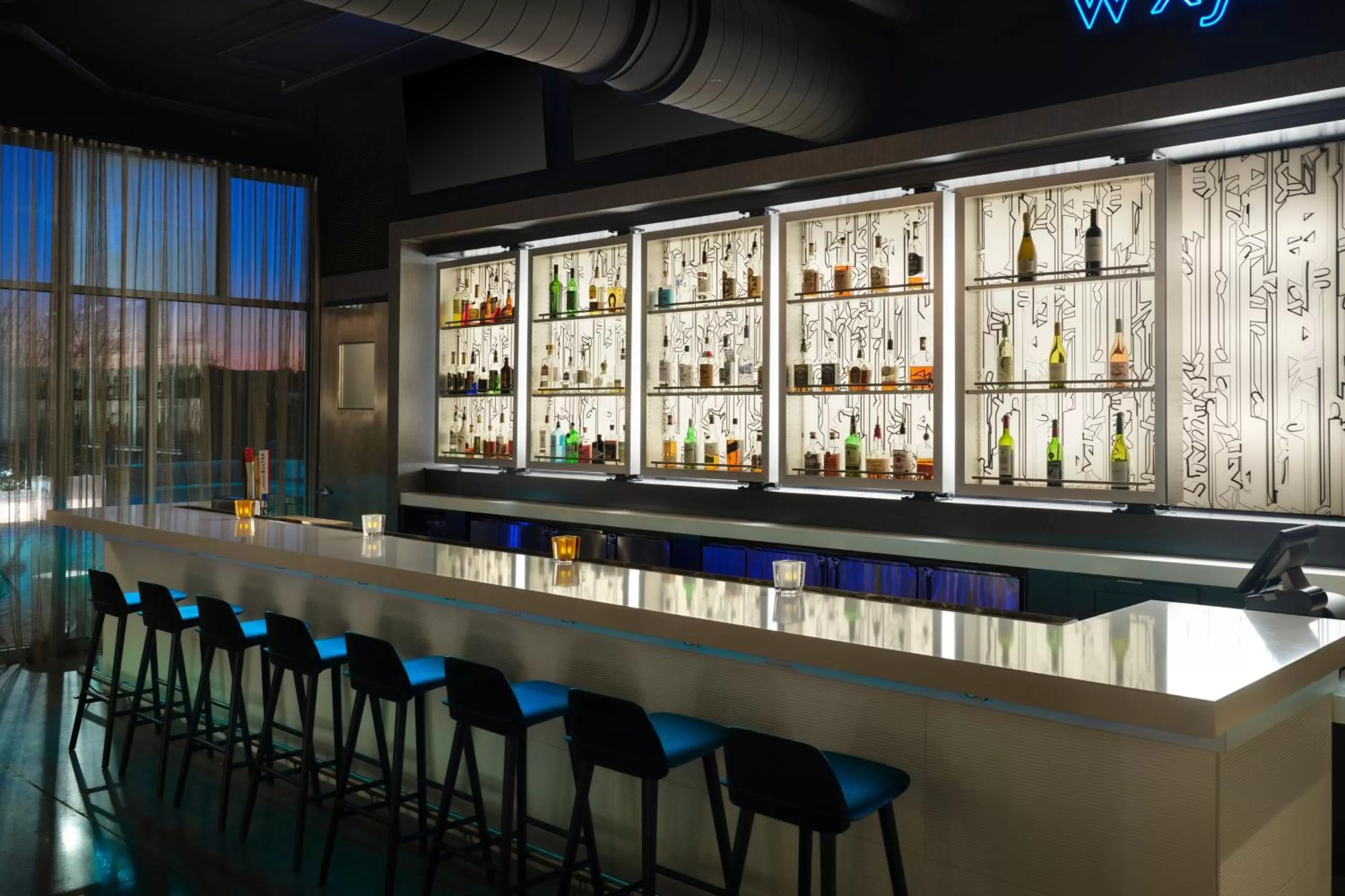 Lounge or bar in Aloft Knoxville West