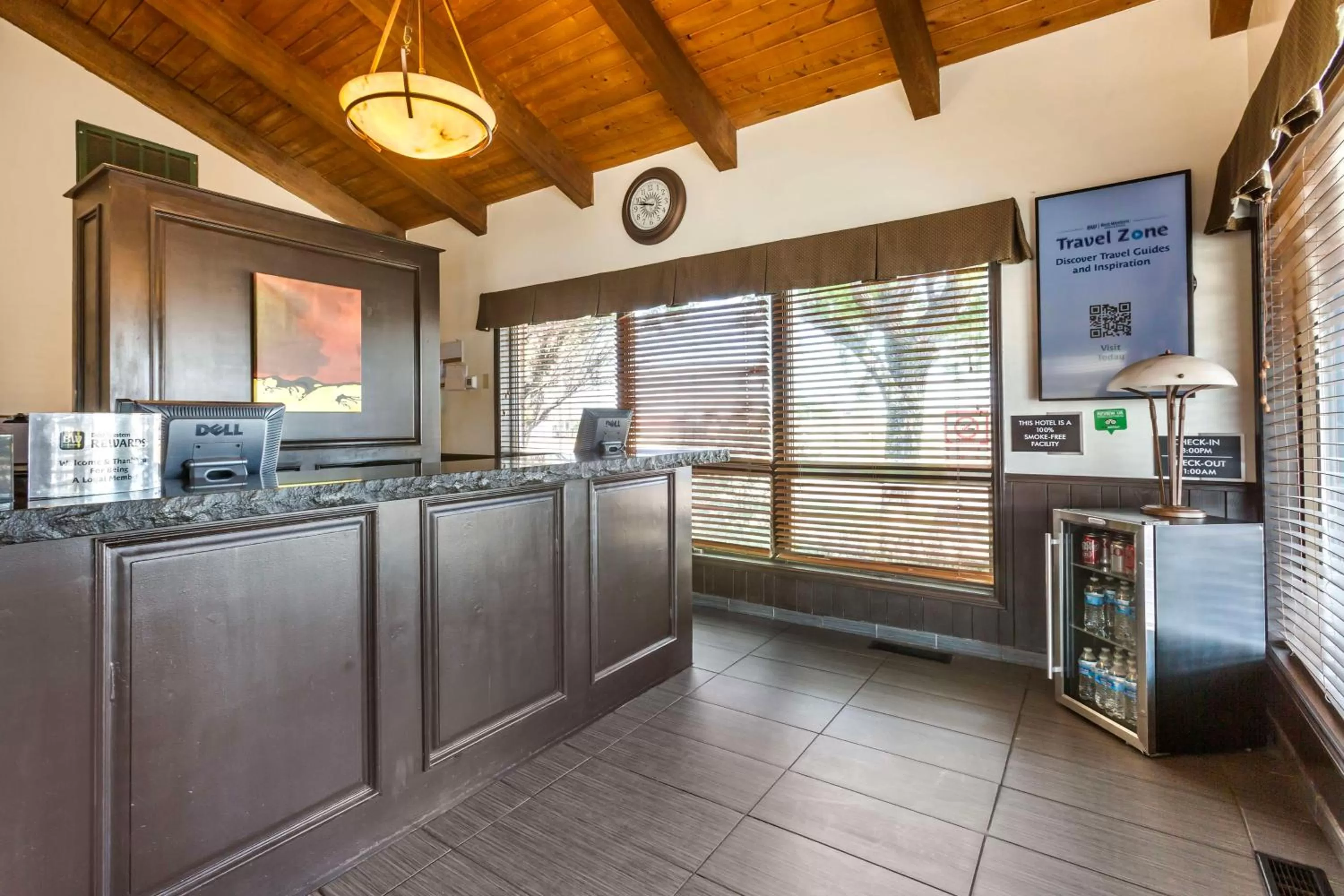 Lobby or reception in Best Western Arizonian Inn