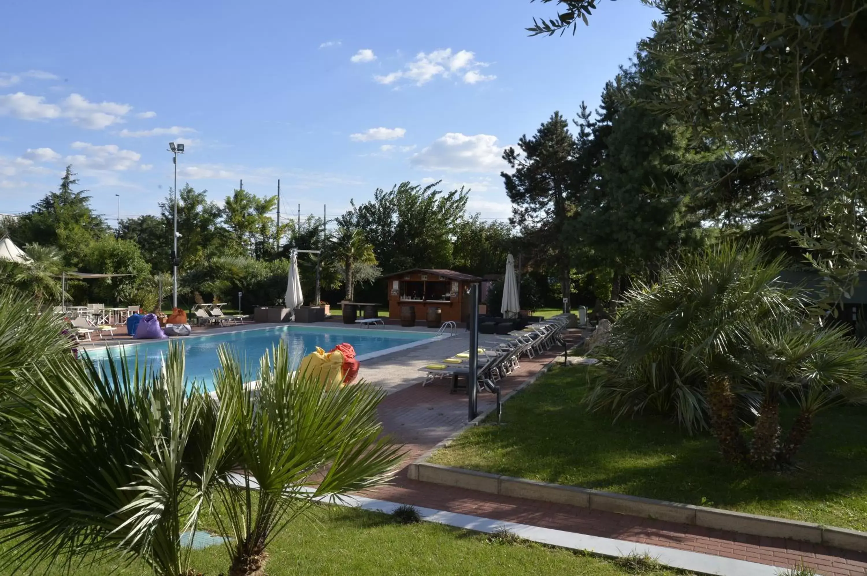 Garden, Swimming Pool in Best Western Plus Soave Hotel