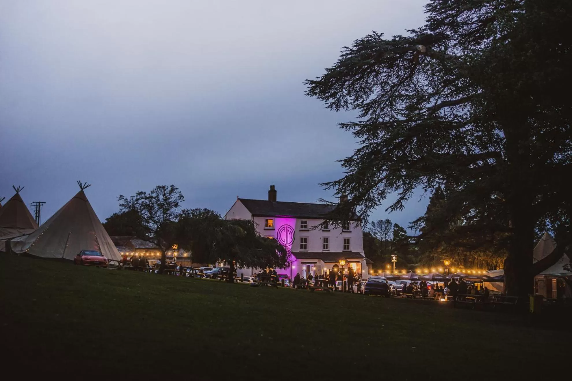 Property building in Caffeine&Machine