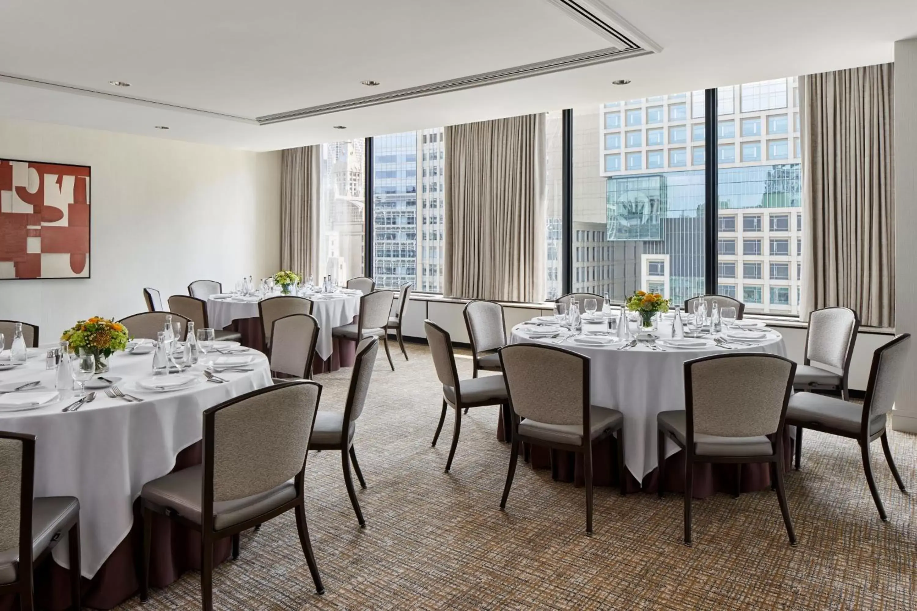 Lounge or bar, Restaurant/Places to Eat in The Ritz-Carlton, Chicago