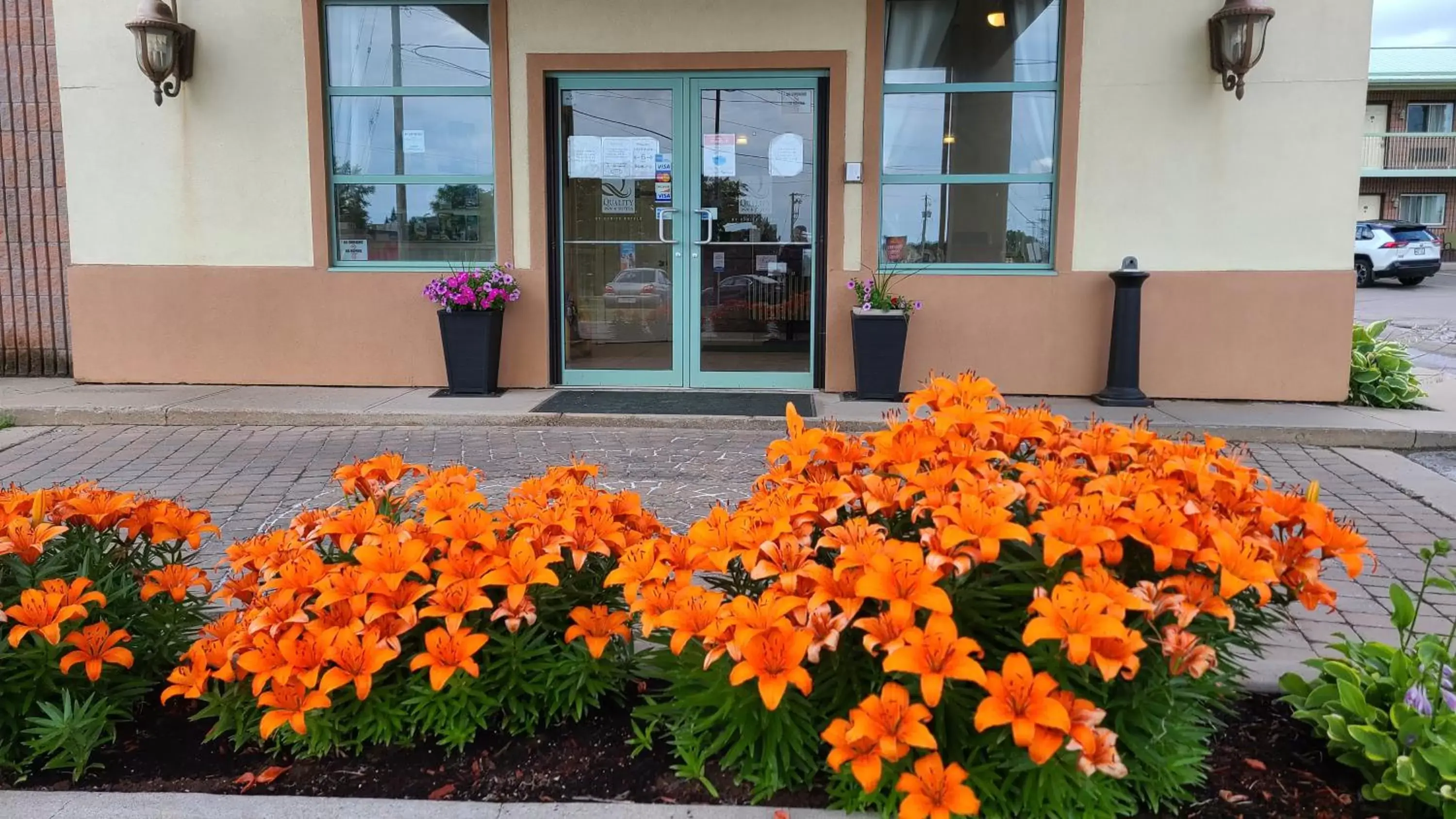 Property building in Quality Inn & Suites 1000 Islands