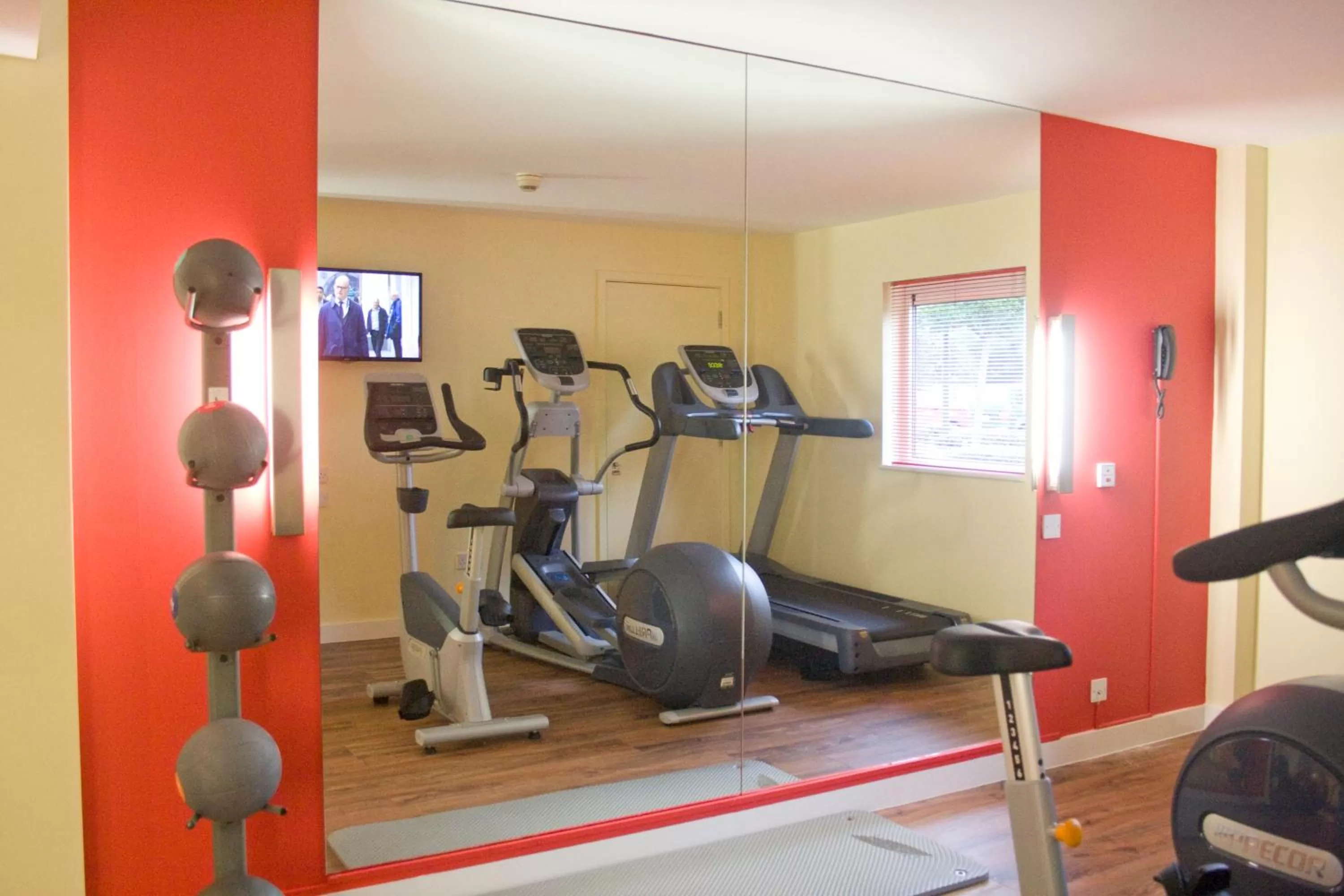 Fitness centre/facilities in Ramada London North