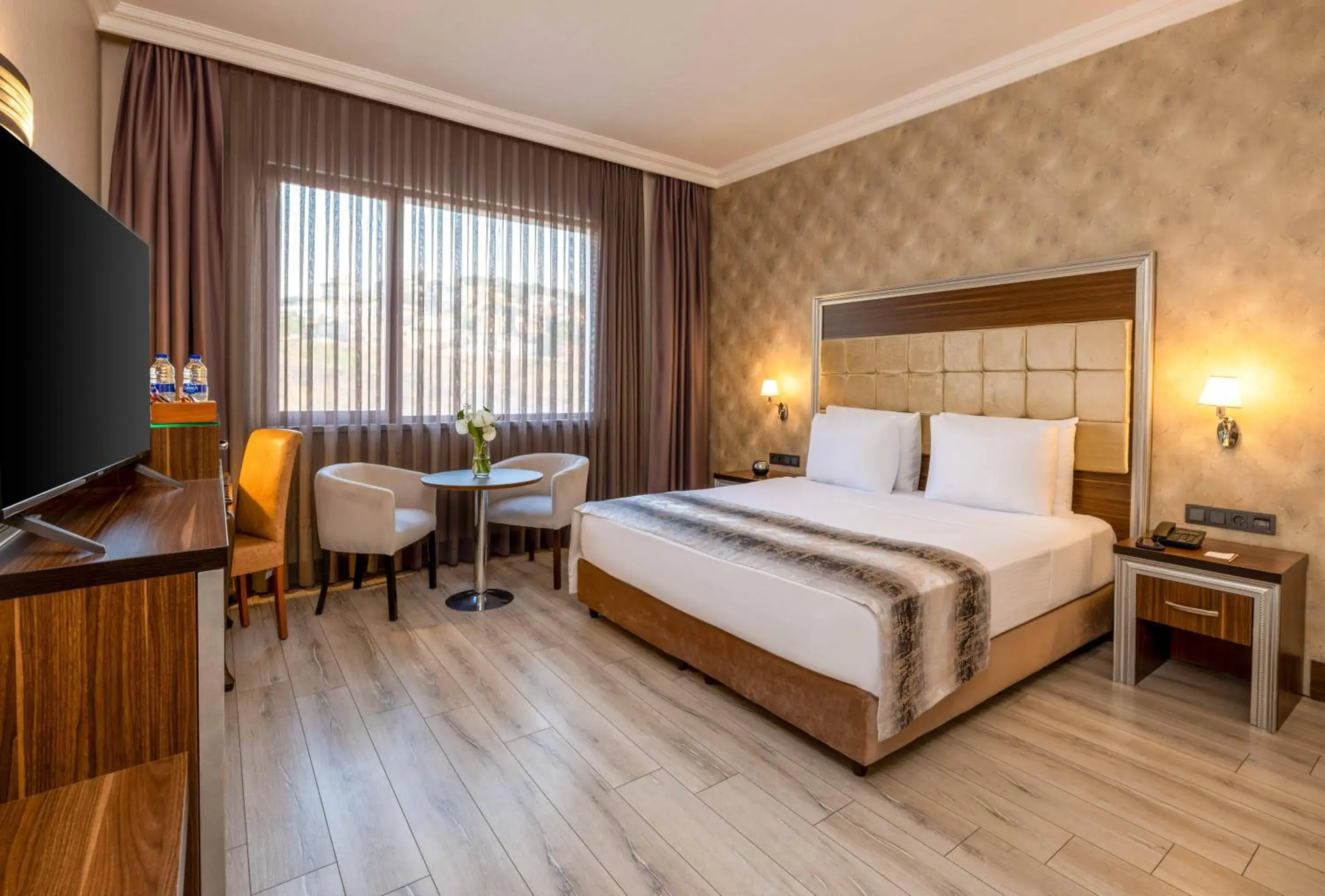 Bed in Elite Hotel Dragos