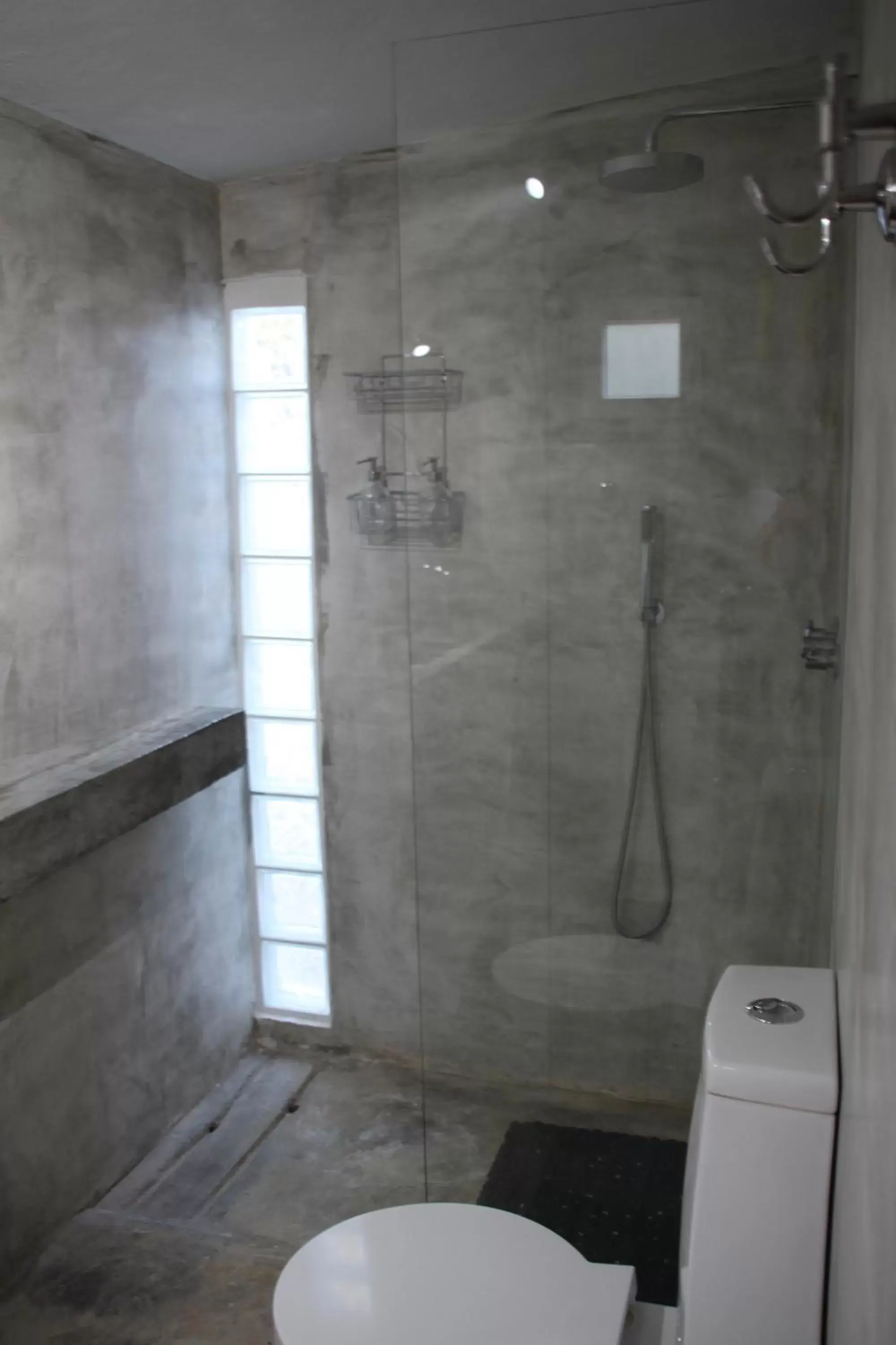 Decorative detail, Bathroom in Casa do Loureiro Branco