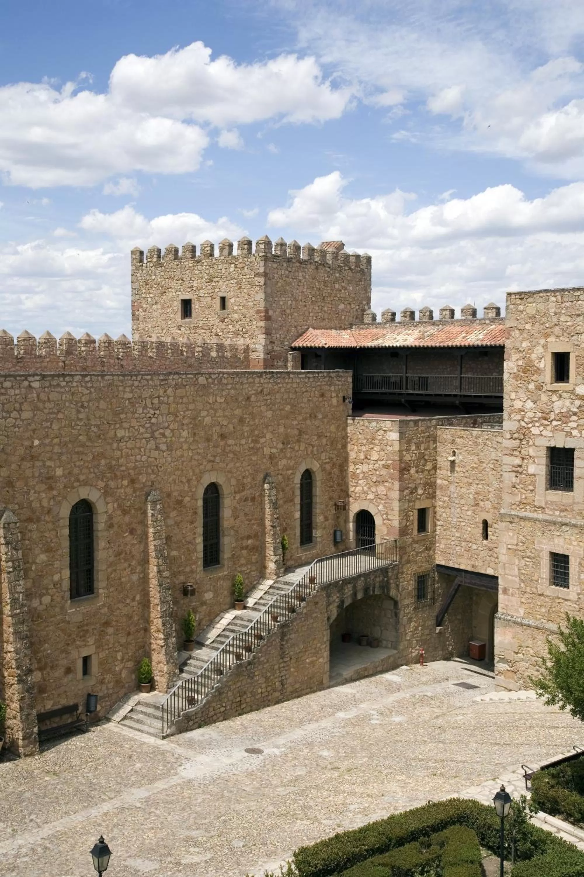 Facade/entrance in Parador de Siguenza