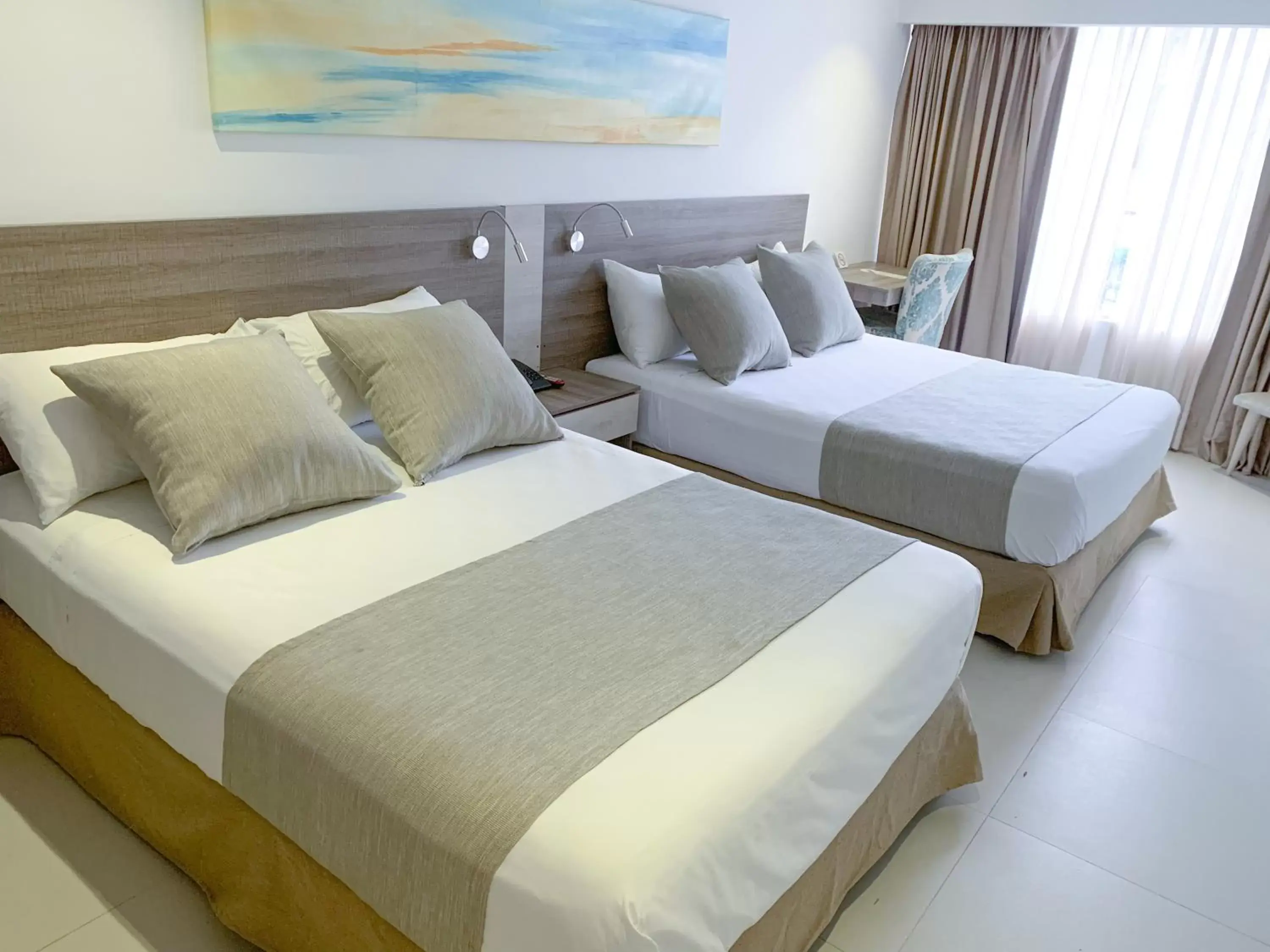 Property building, Bed in Hotel 1525 By GEH Suites