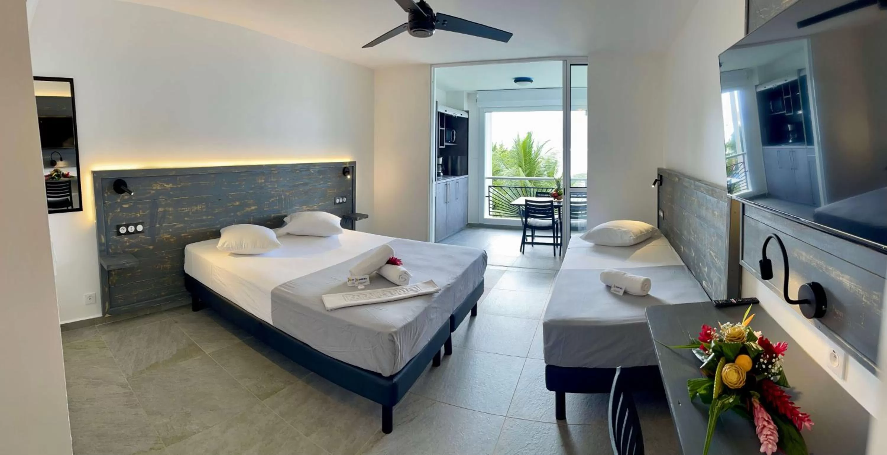 Photo of the whole room, Bed in Karaibes Residence