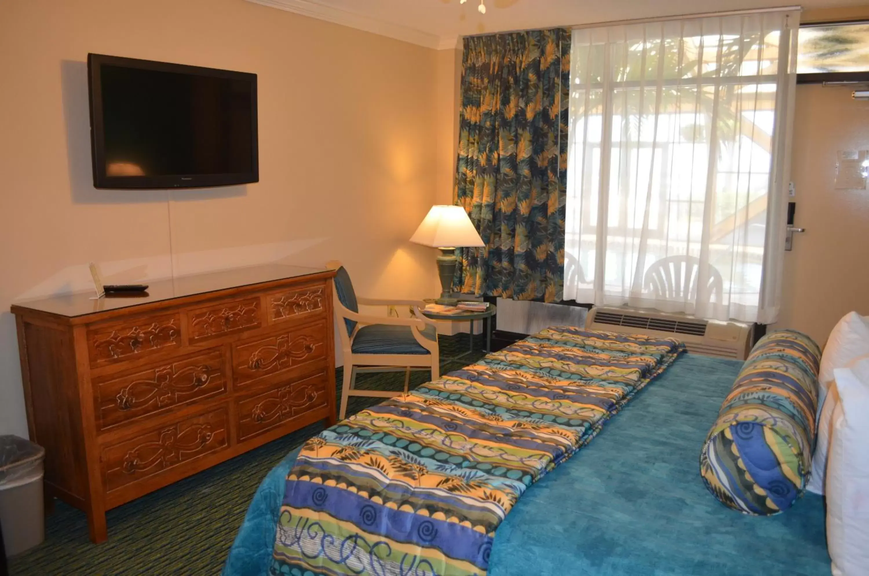 Bedroom, Bed in Sun Viking Lodge - Daytona Beach