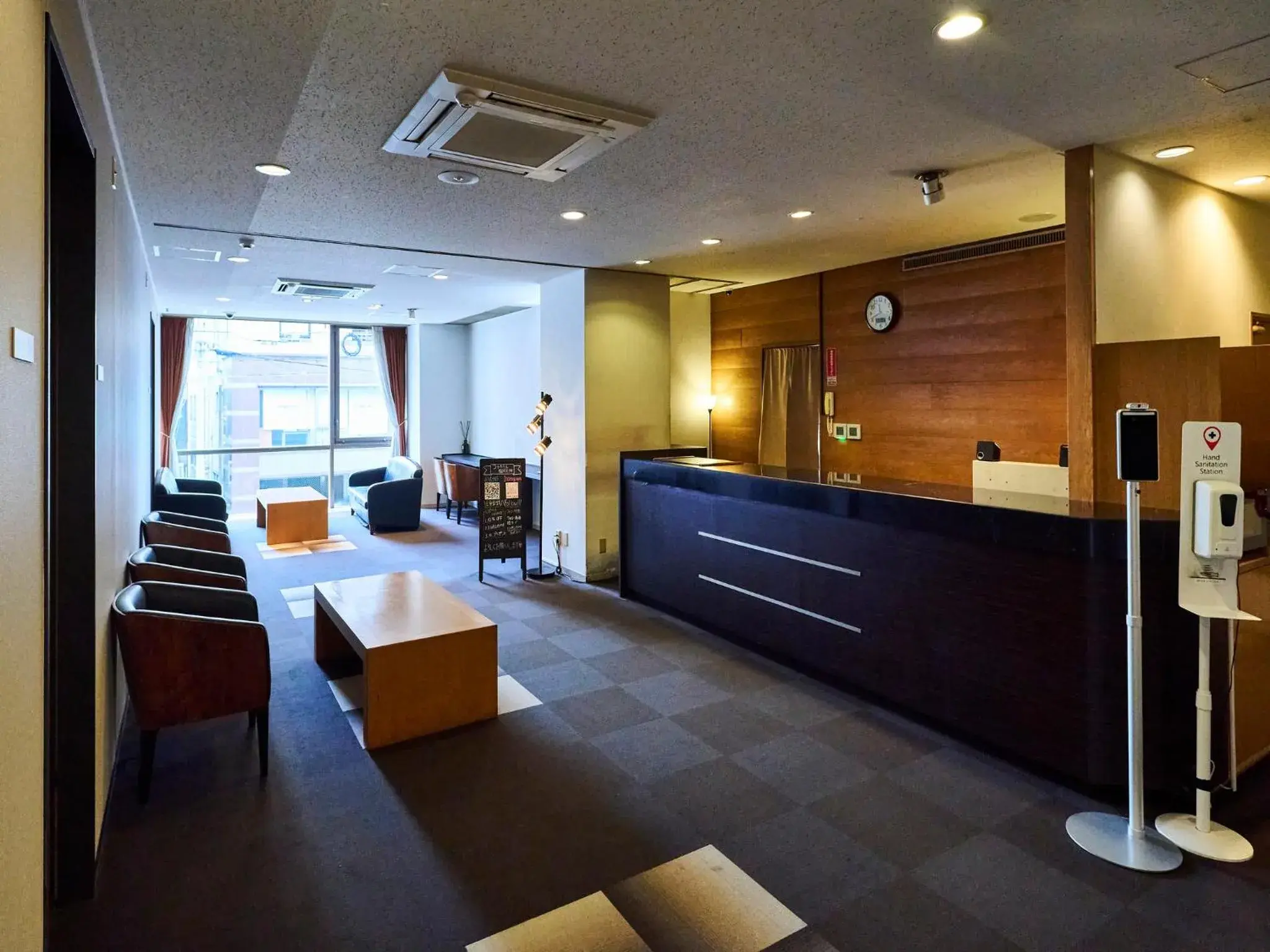 Lobby/Reception in Court Hotel Fukuoka Tenjin