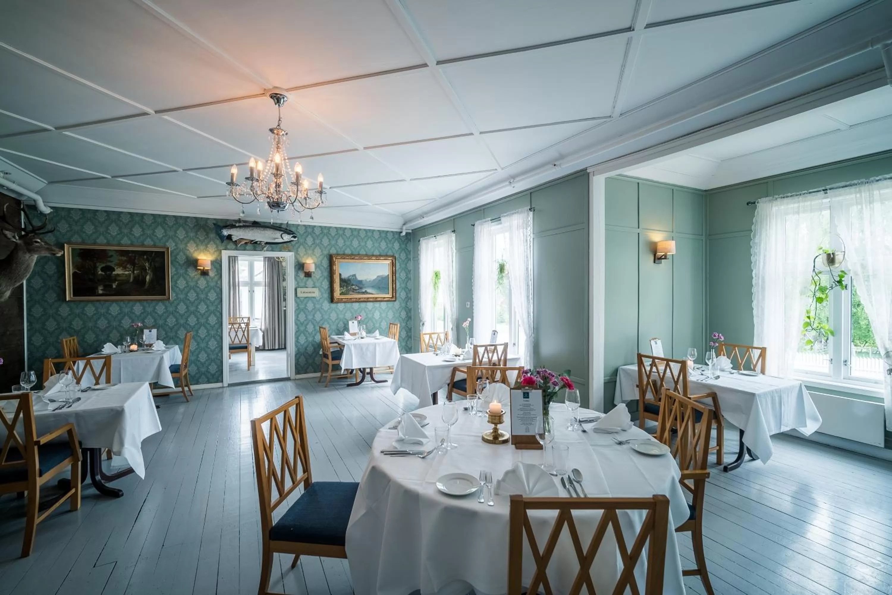 Restaurant/places to eat in Gloppen Hotell - by Classic Norway Hotels