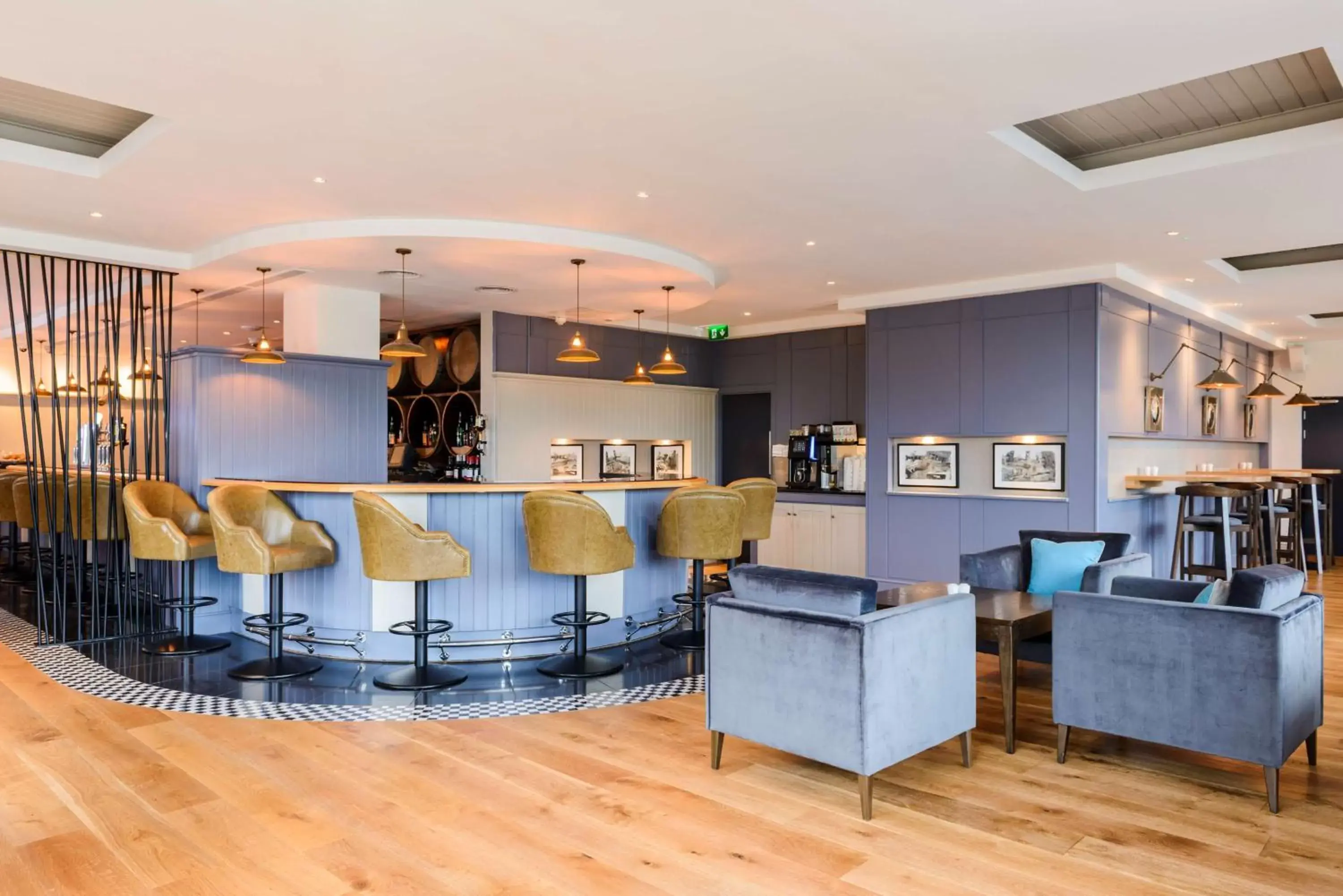 Lounge or bar, Lounge/Bar in Radisson Blu Hotel, Athlone