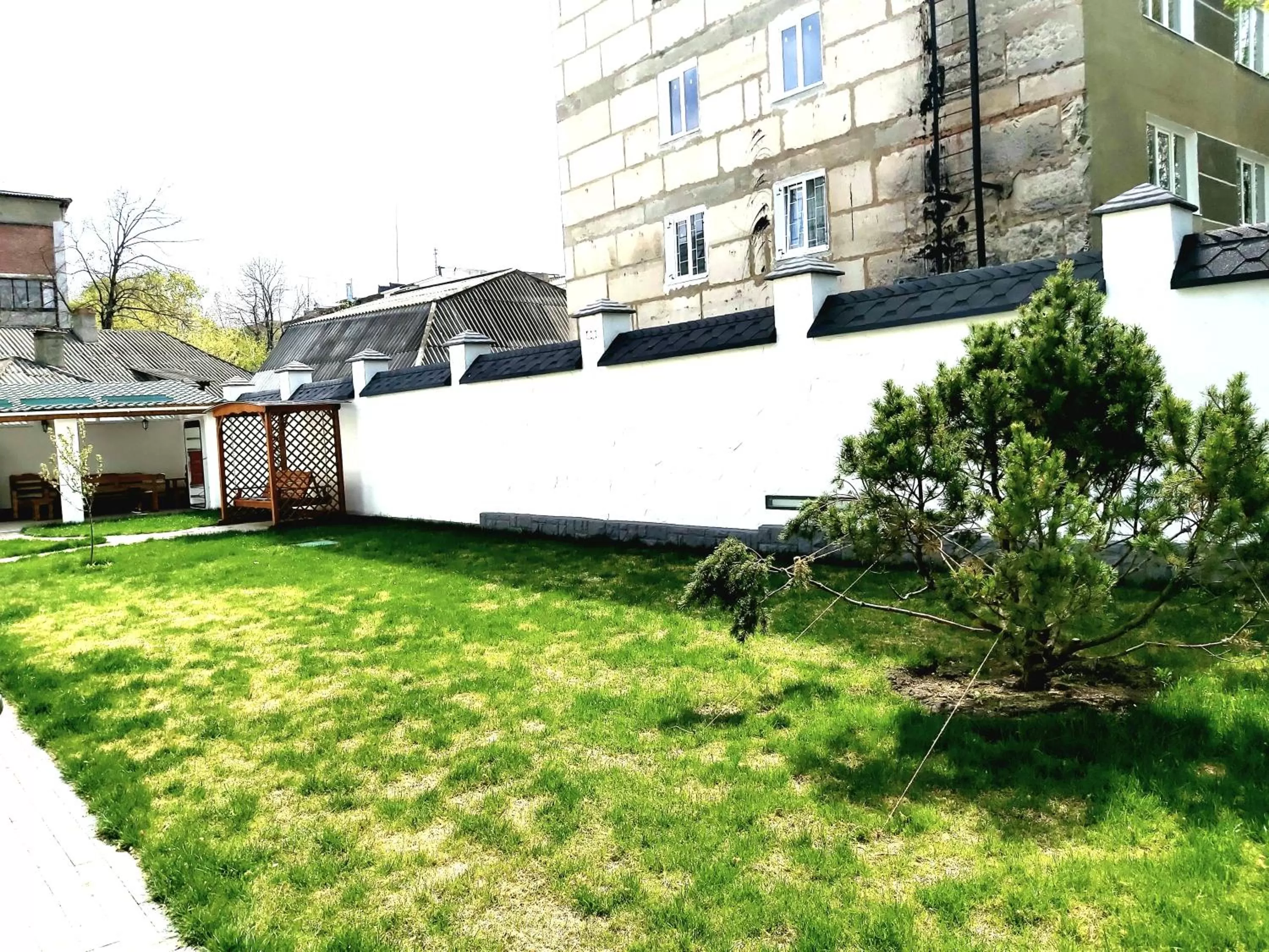 Property Building in White House