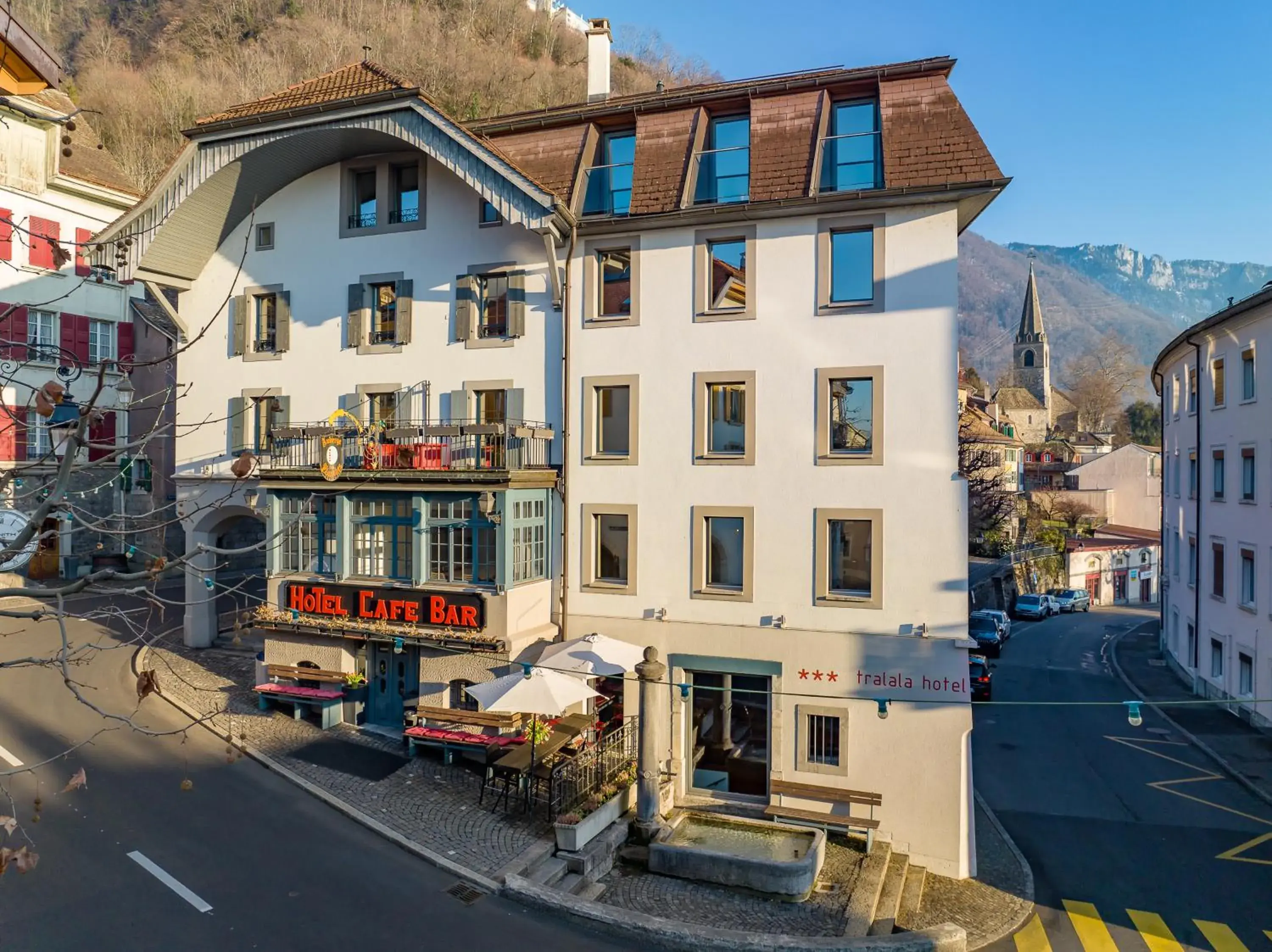 Property Building in Tralala Hotel Montreux