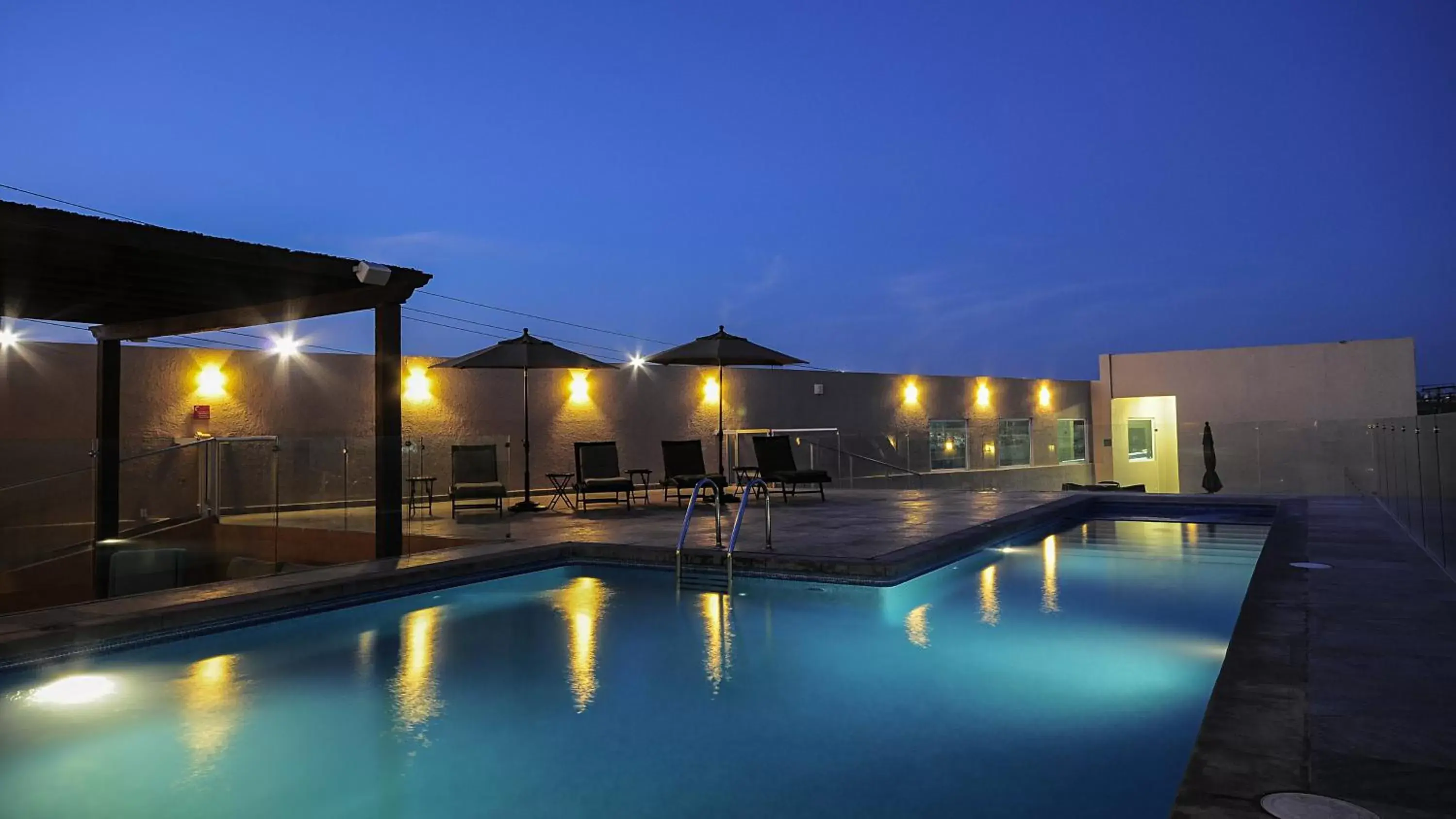 Swimming Pool in Holiday Inn Express Cabo San Lucas, an IHG Hotel