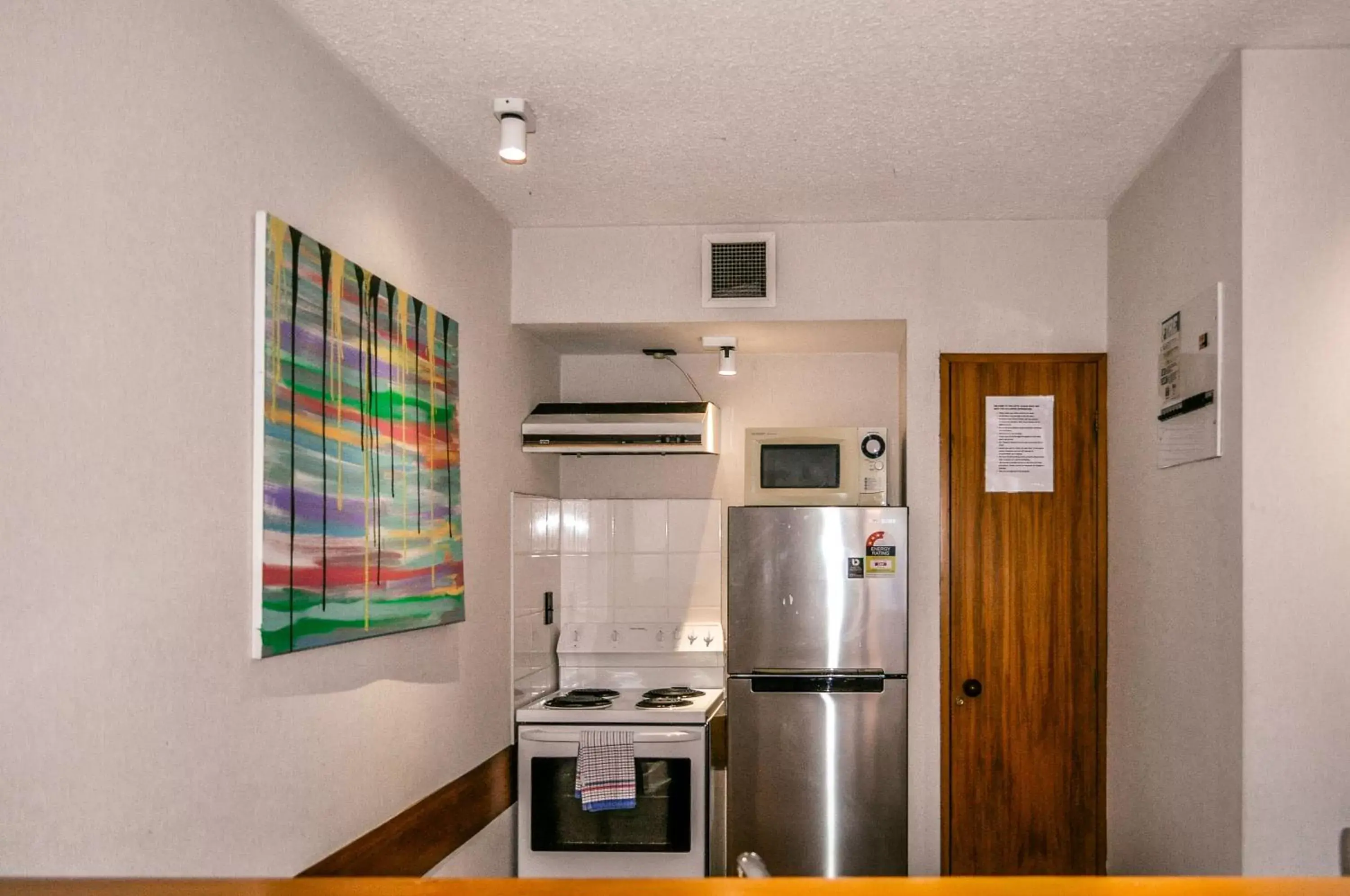 Kitchen or kitchenette, Kitchen/Kitchenette in The Lofts Apartments