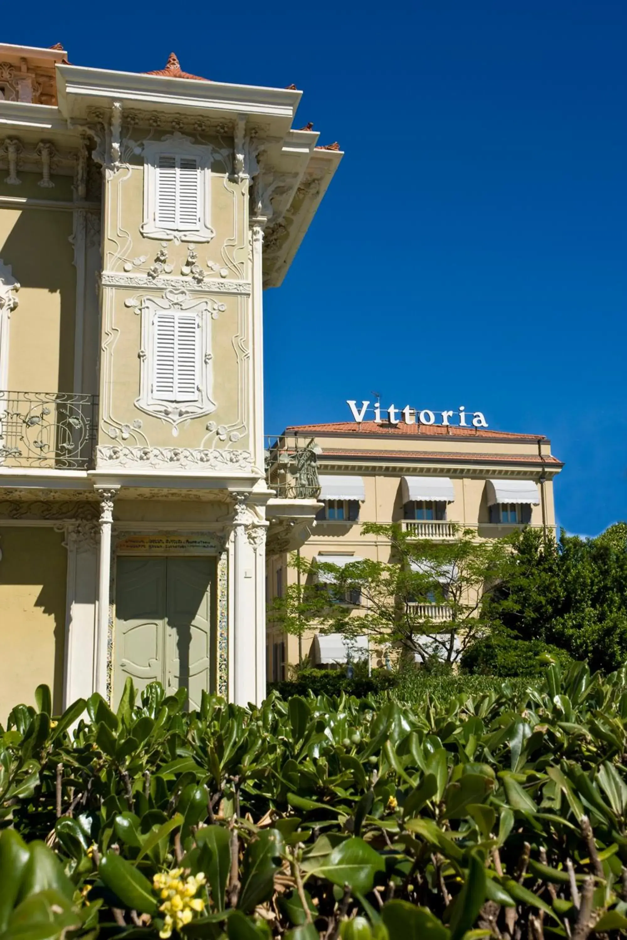 Facade/entrance, Property Building in Hotel Vittoria