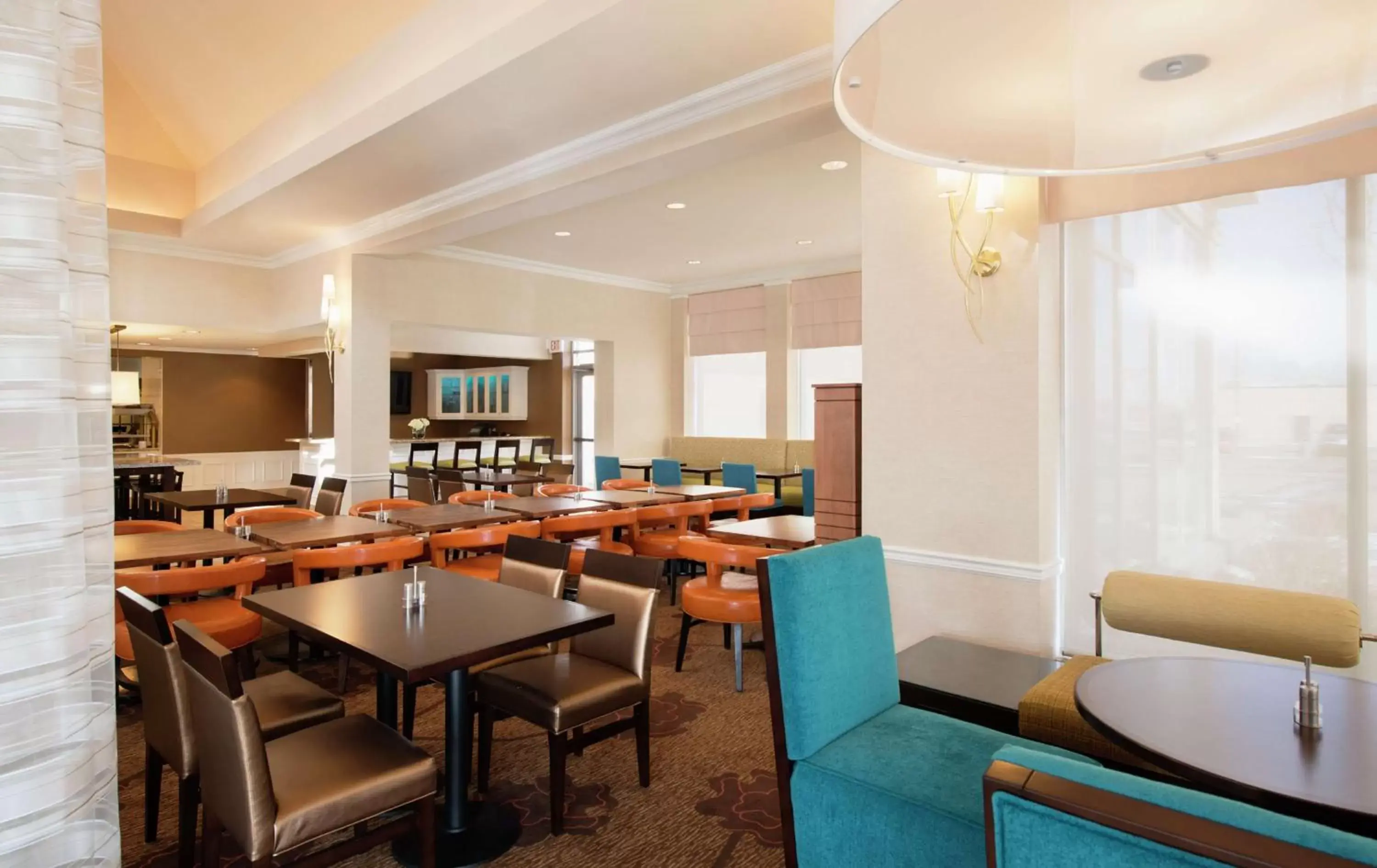 Dining area, Restaurant/Places to Eat in Hilton Garden Inn West Edmonton