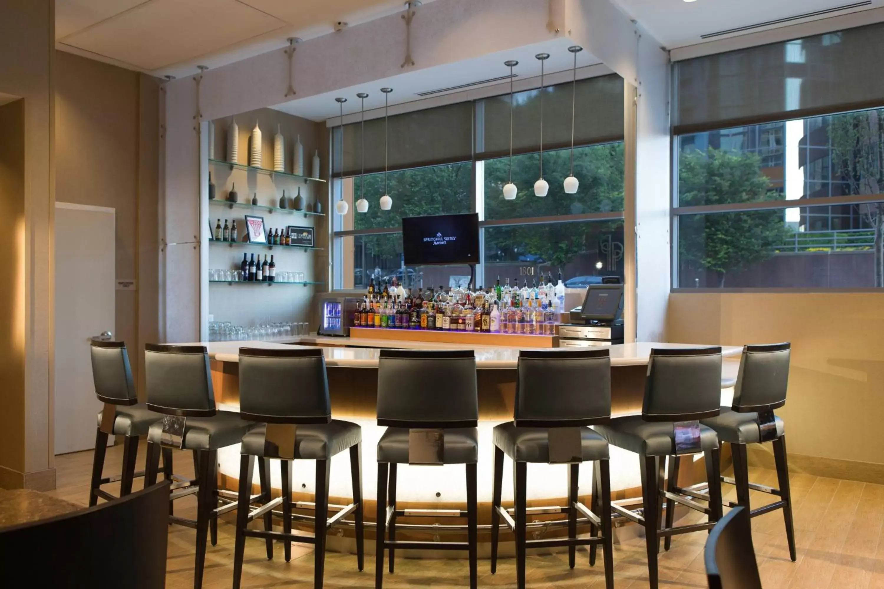 Lobby or reception, Lounge/Bar in SpringHill Suites by Marriott Nashville Vanderbilt/West End