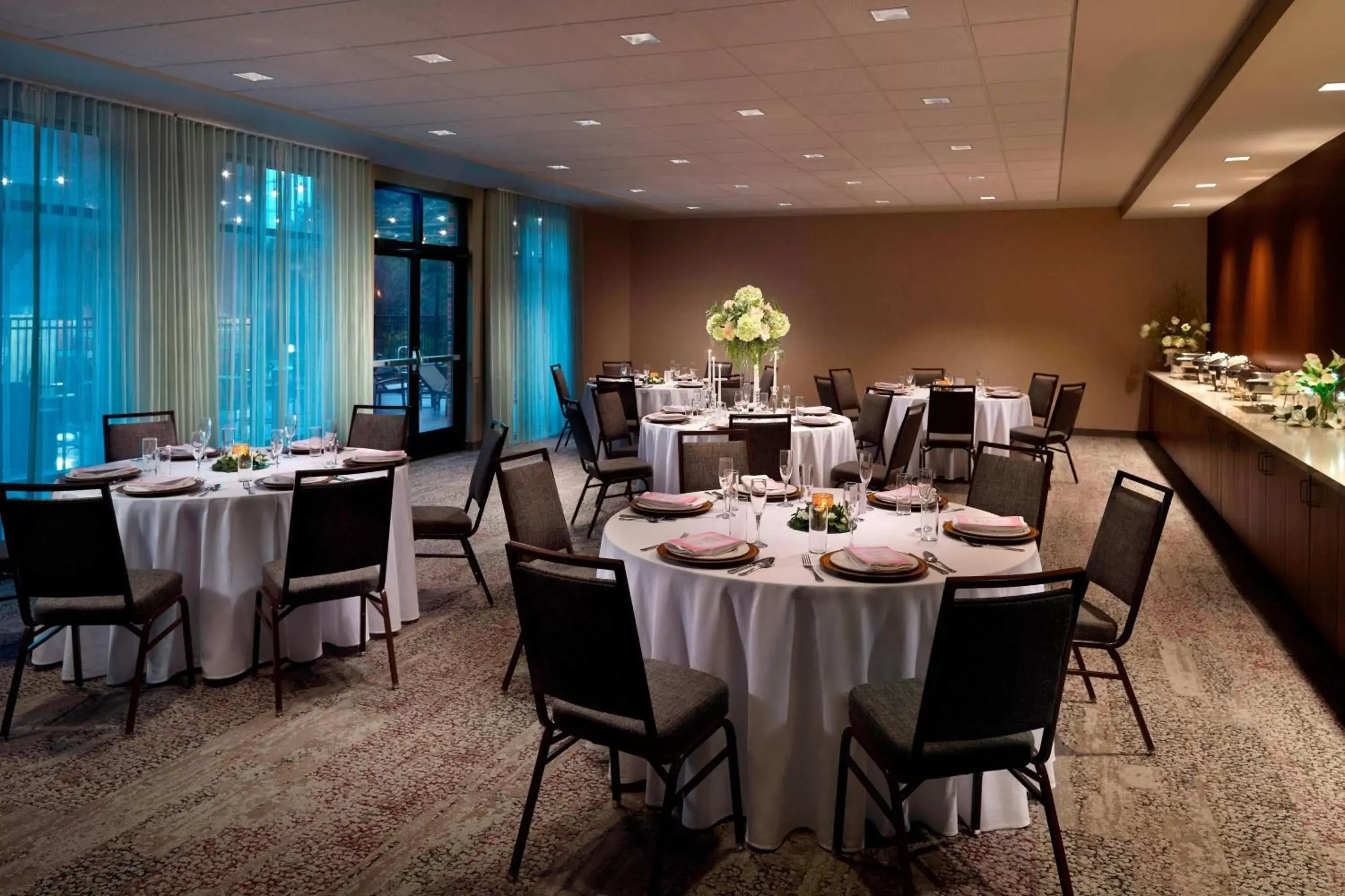 Meeting/conference room, Restaurant/Places to Eat in Courtyard by Marriott LaGrange