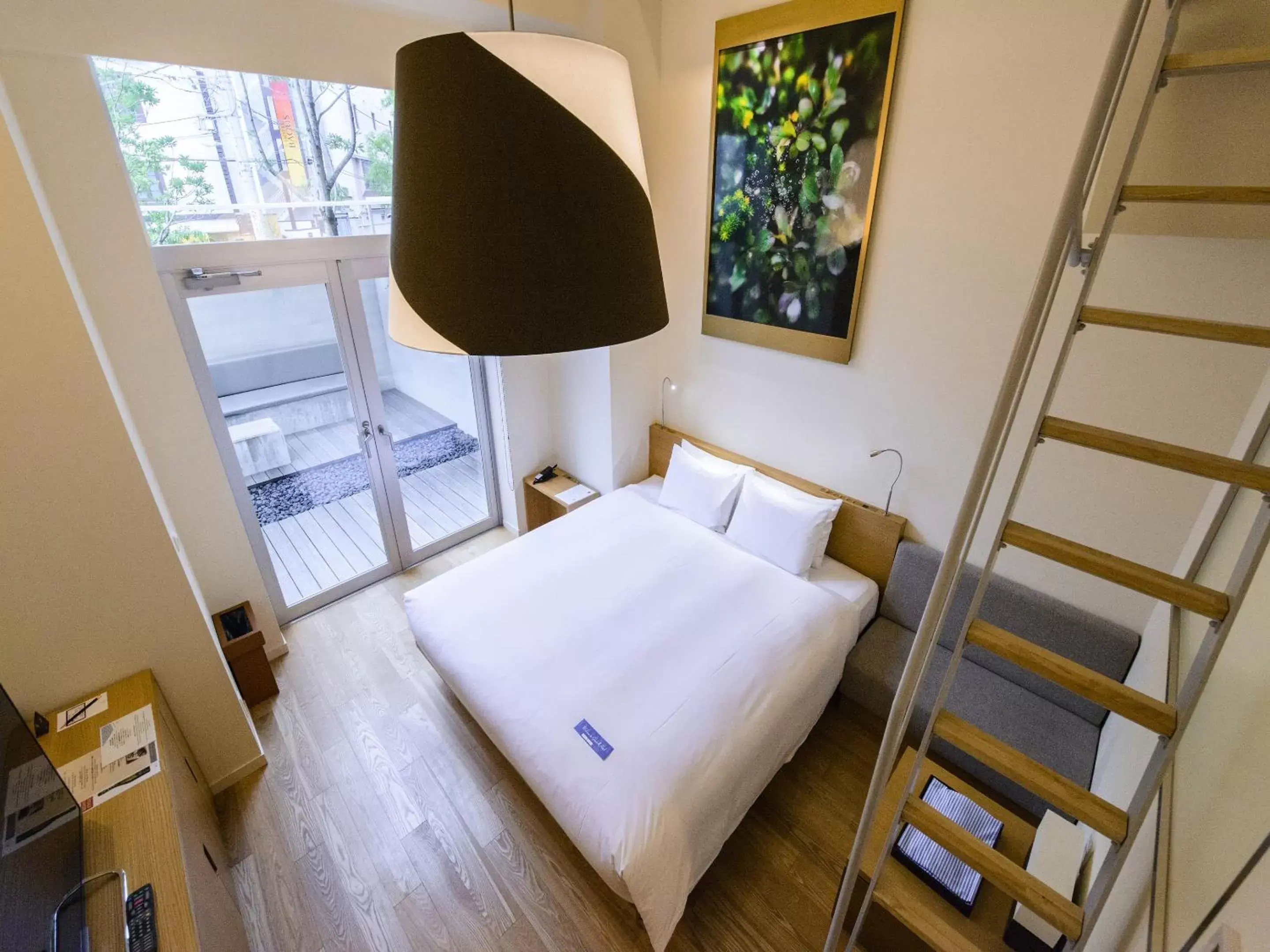 Photo of the whole room, Bed in Shinjuku Granbell Hotel