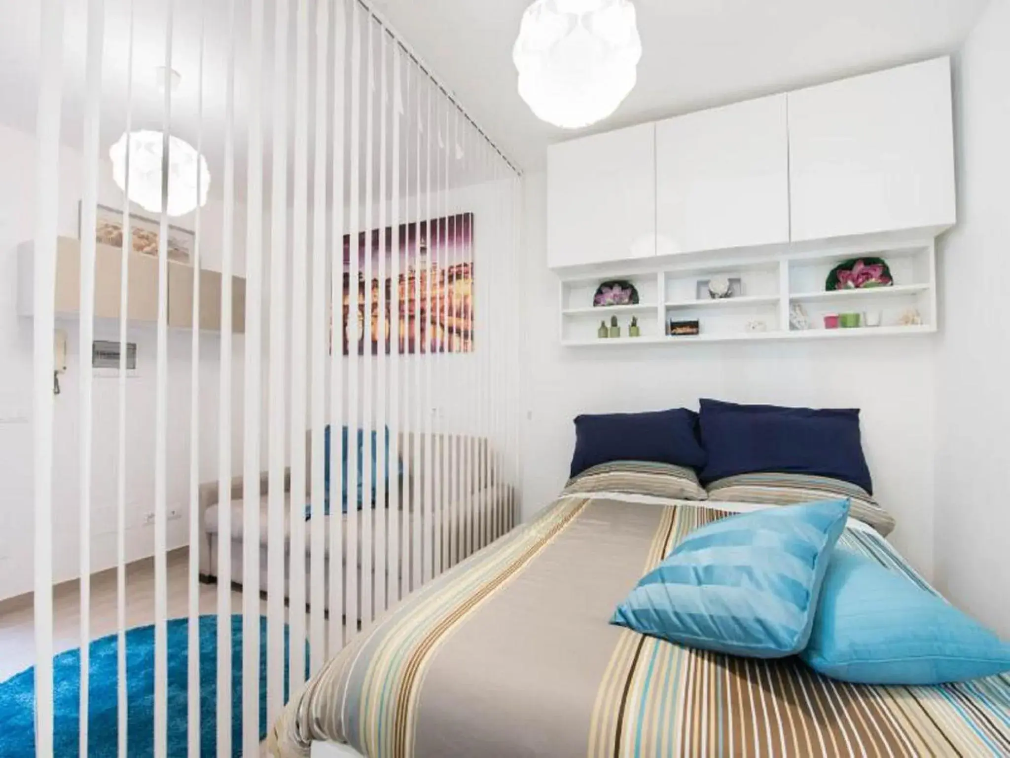 Bed, Room Photo in Condotti Apartment
