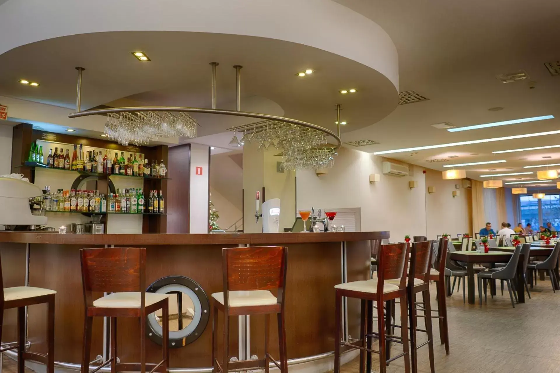 Restaurant/places to eat, Lounge/Bar in Focus Hotel Szczecin