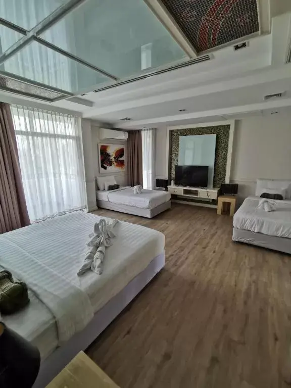 Bedroom in A-Te Chumphon Hotel - SHA Plus