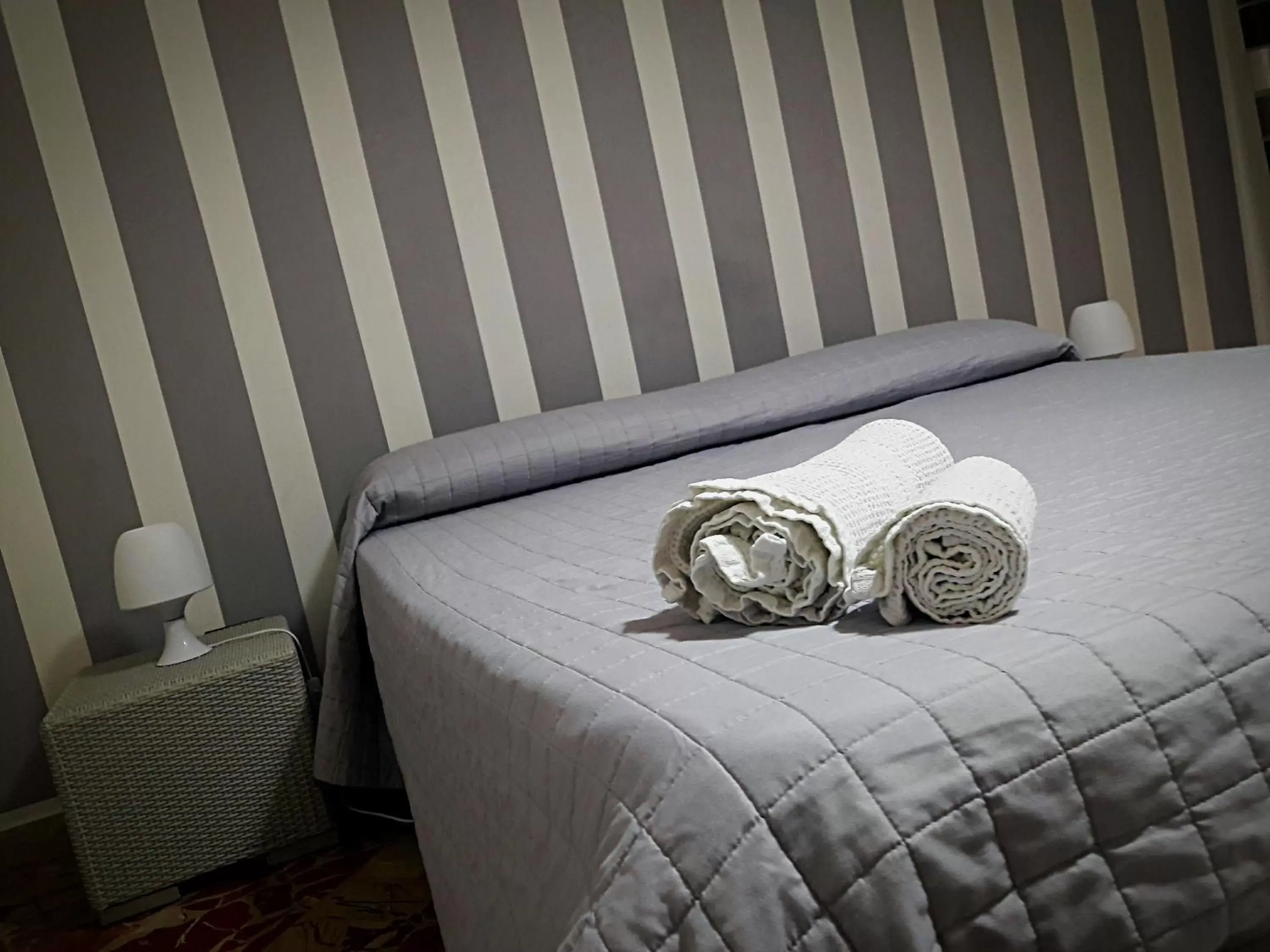 Bed in Al Civico 8 - B&B - Palermo