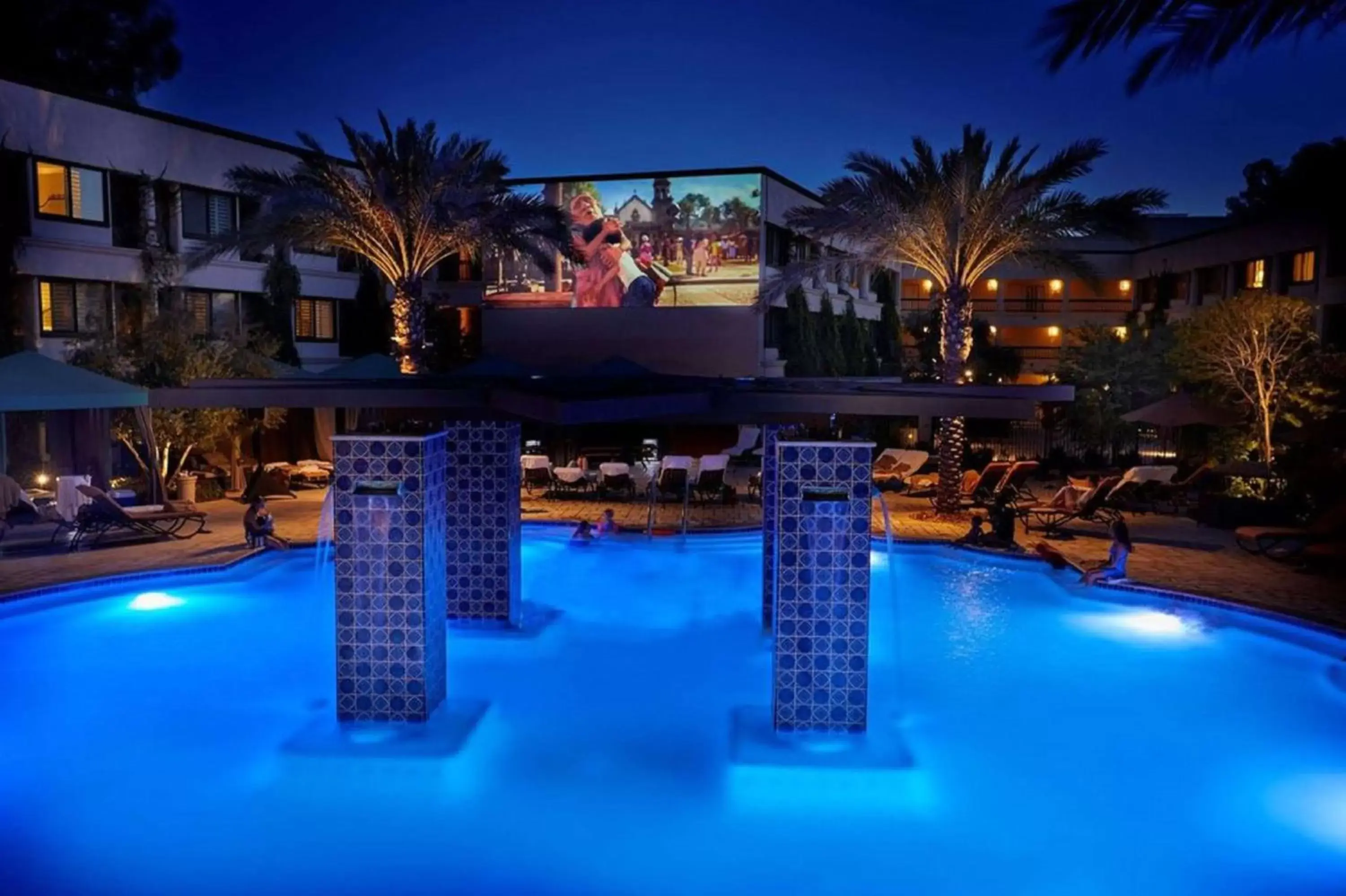 Swimming Pool in The Scottsdale Resort at McCormick Ranch