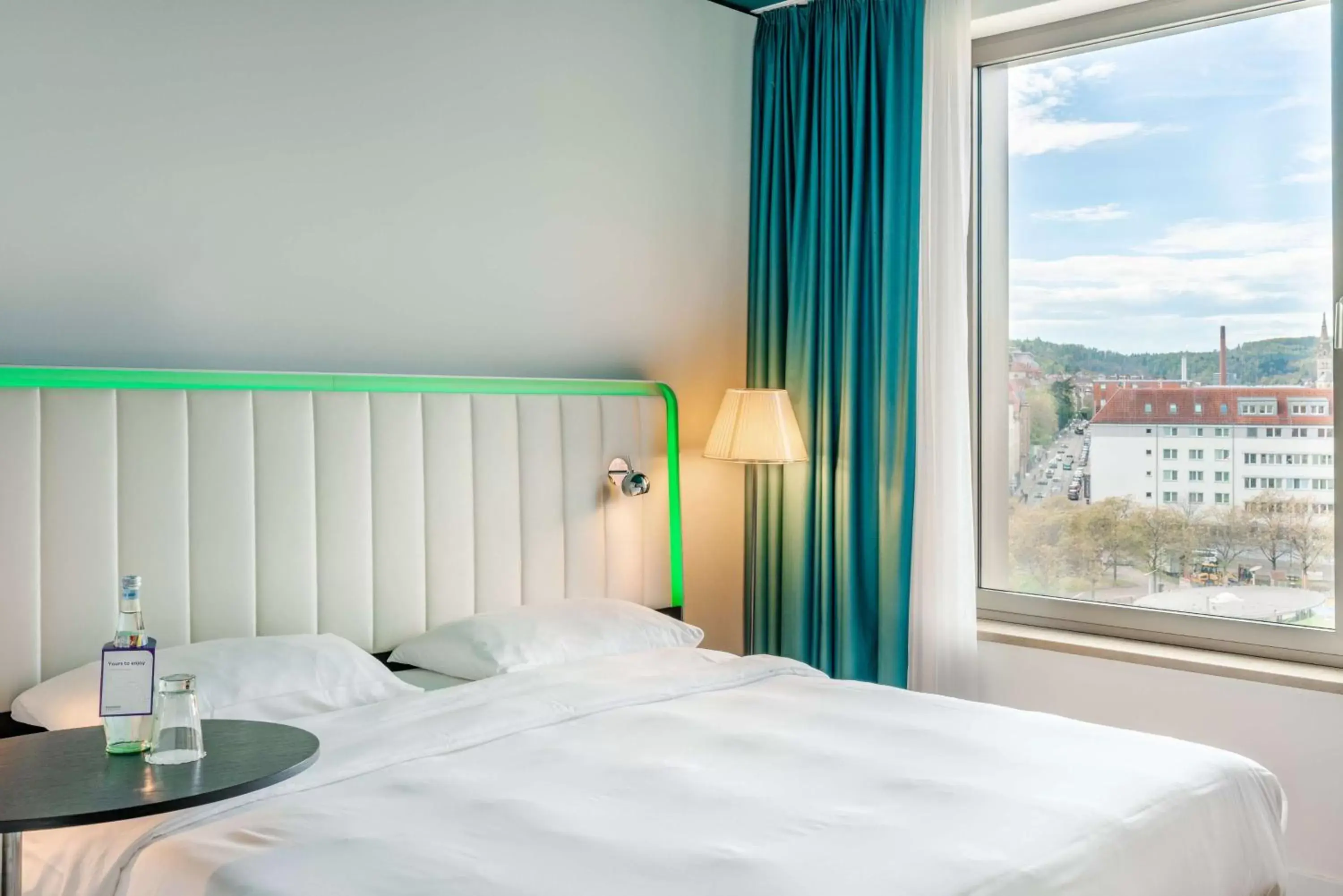 Bedroom, Bed in Park Inn by Radisson Stuttgart